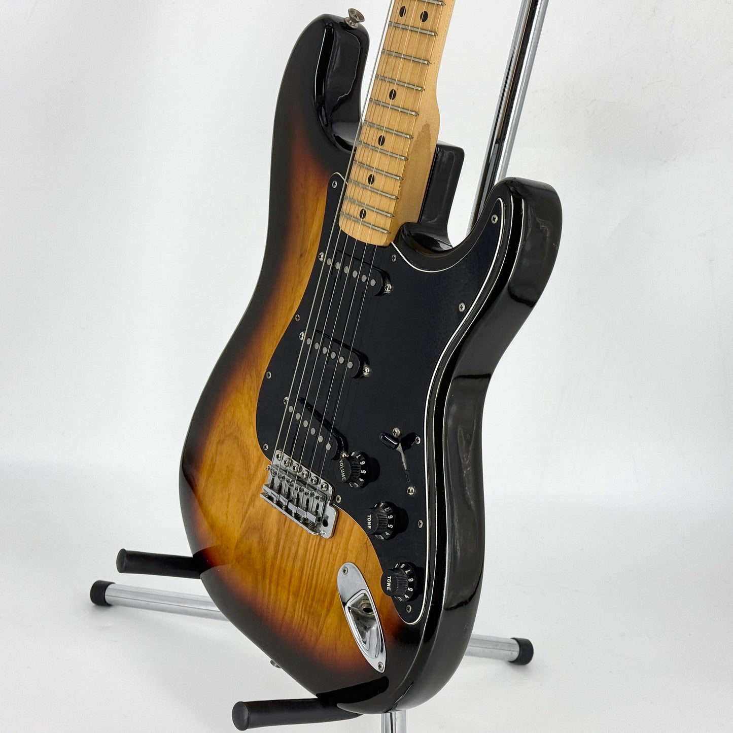 1980 Fender American Stratocaster – Sunburst | Tonebay