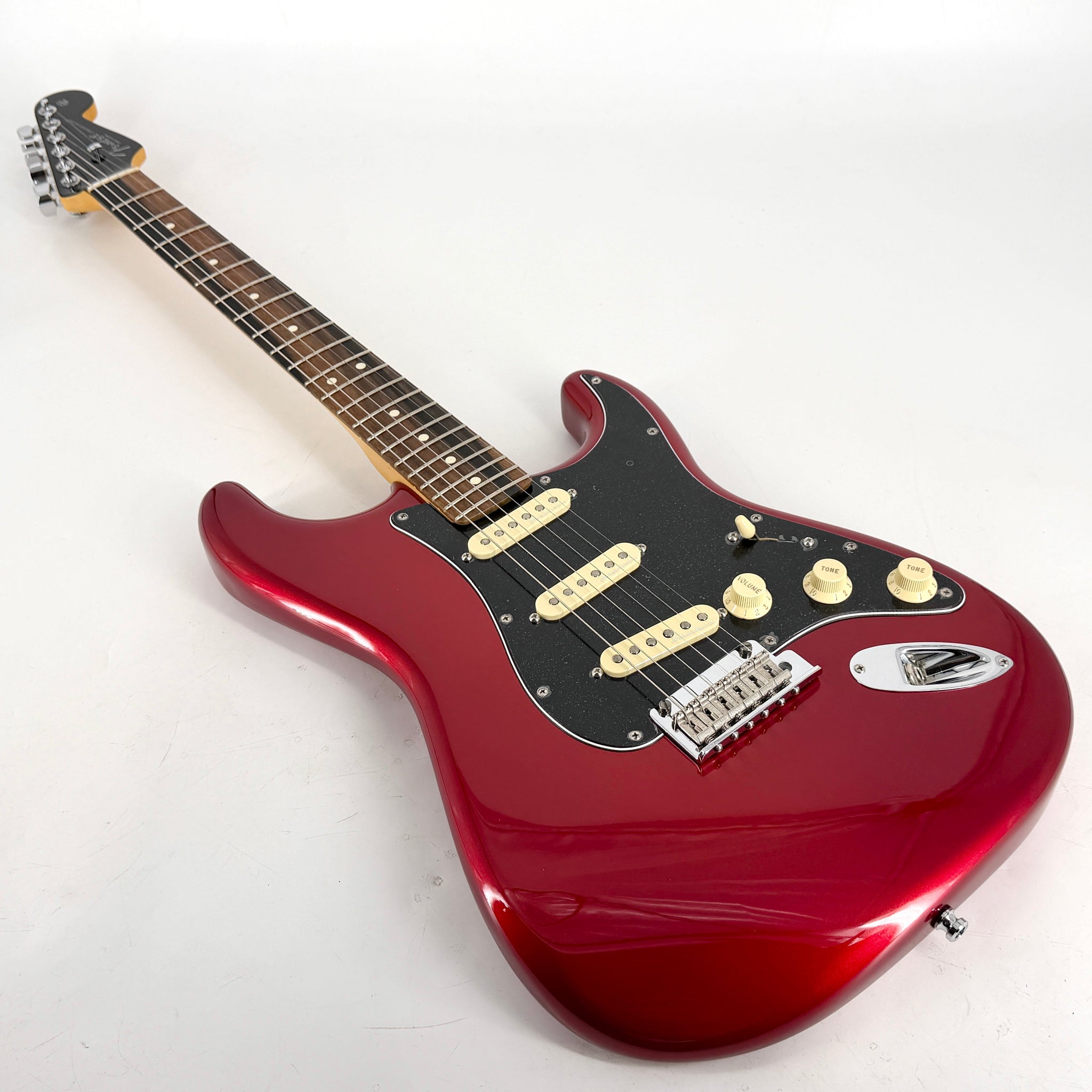 2023 Fender Limited Edition American Professional II Stratocaster - Candy Apple Red | Tonebay