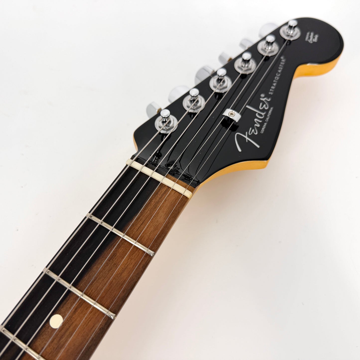 2023 Fender Limited Edition American Professional II Stratocaster - Candy Apple Red | Tonebay