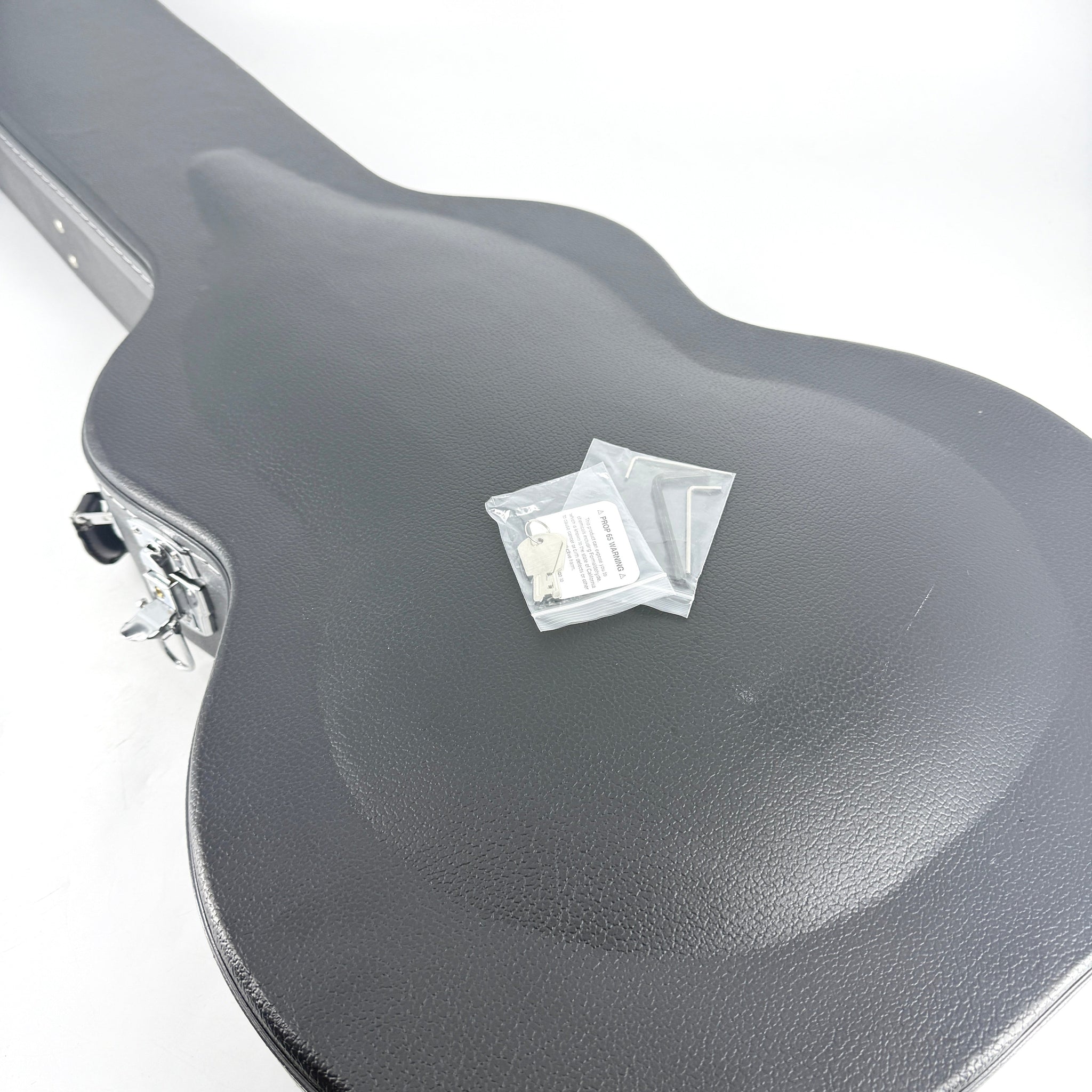 2020 Vox Bobcat S66B Bigsby - Black | Tonebay