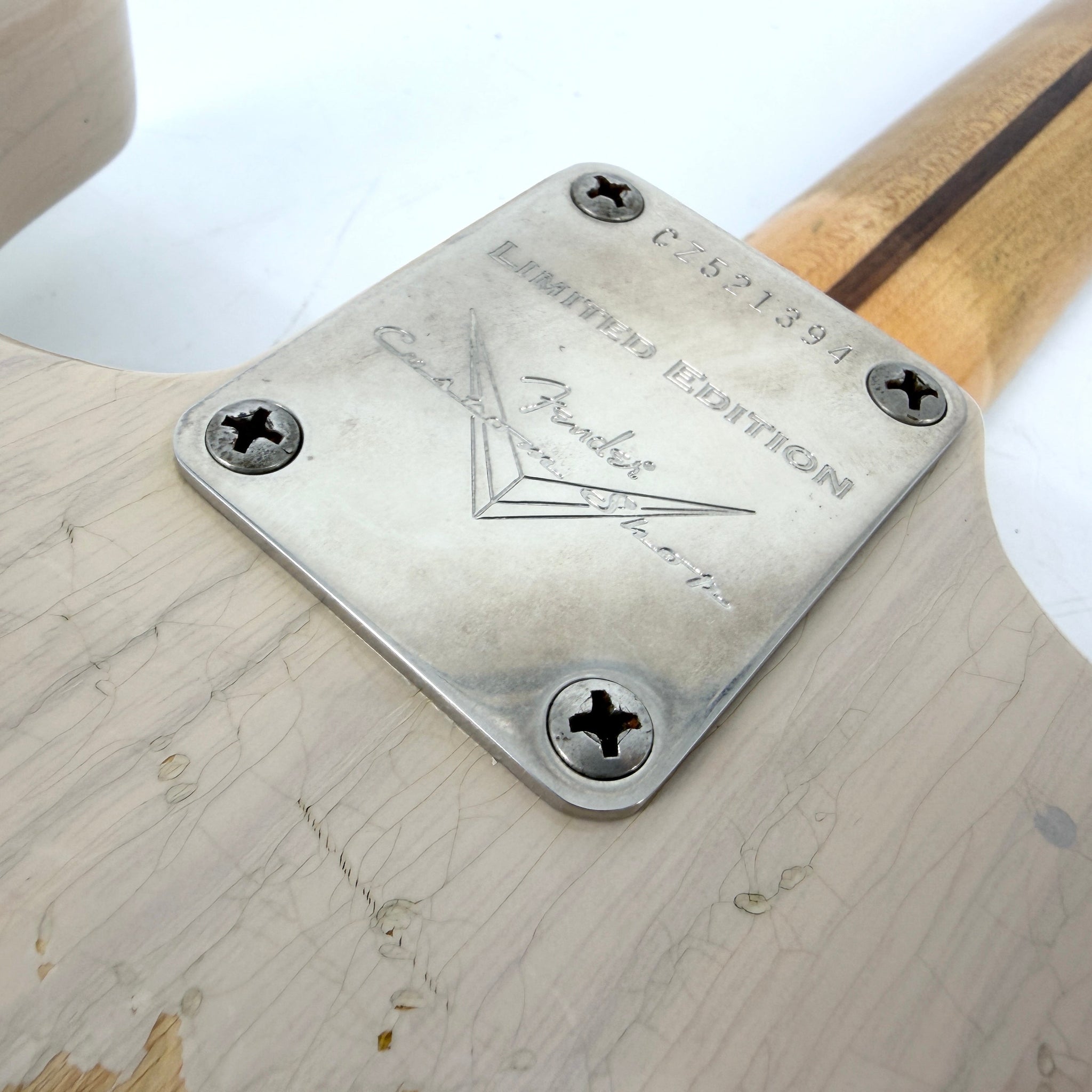 2015 Fender Custom Shop Limited Edition ‘55 Stratocaster Relic – Dirty White Blonde | Tonebay