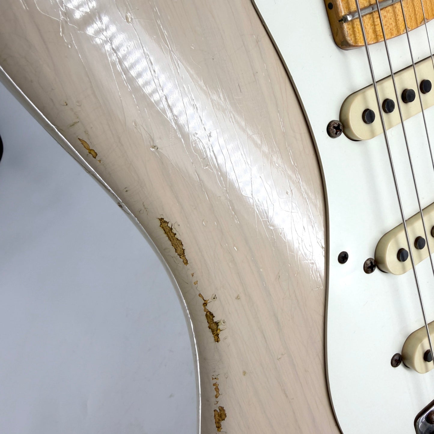 2015 Fender Custom Shop Limited Edition ‘55 Stratocaster Relic – Dirty White Blonde | Tonebay