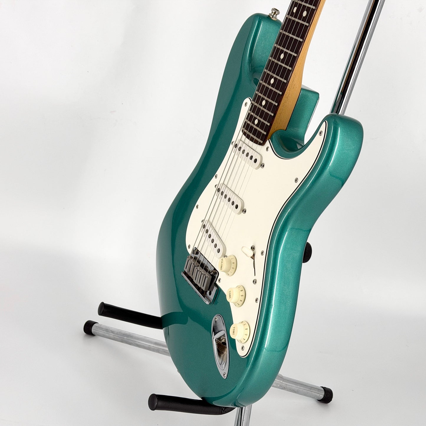 1994 Fender American Standard Stratocaster - 40th Anniversary – Caribbean Mist | Tonebay