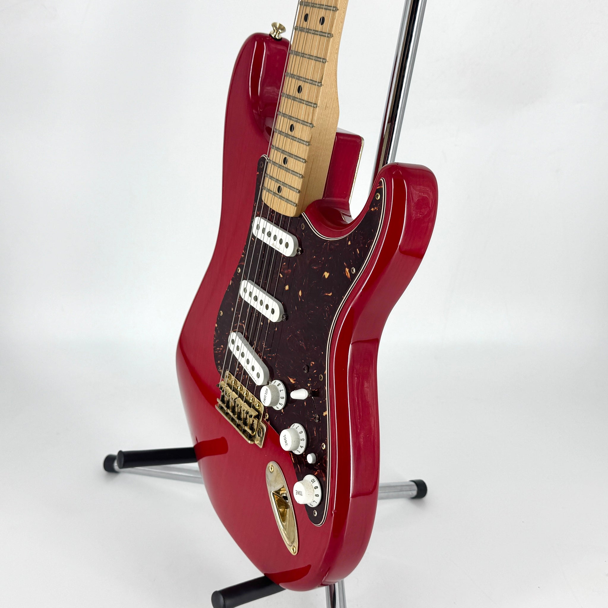 2014 Fender Deluxe Players Stratocaster - Crimson Red Transparent | Tonebay