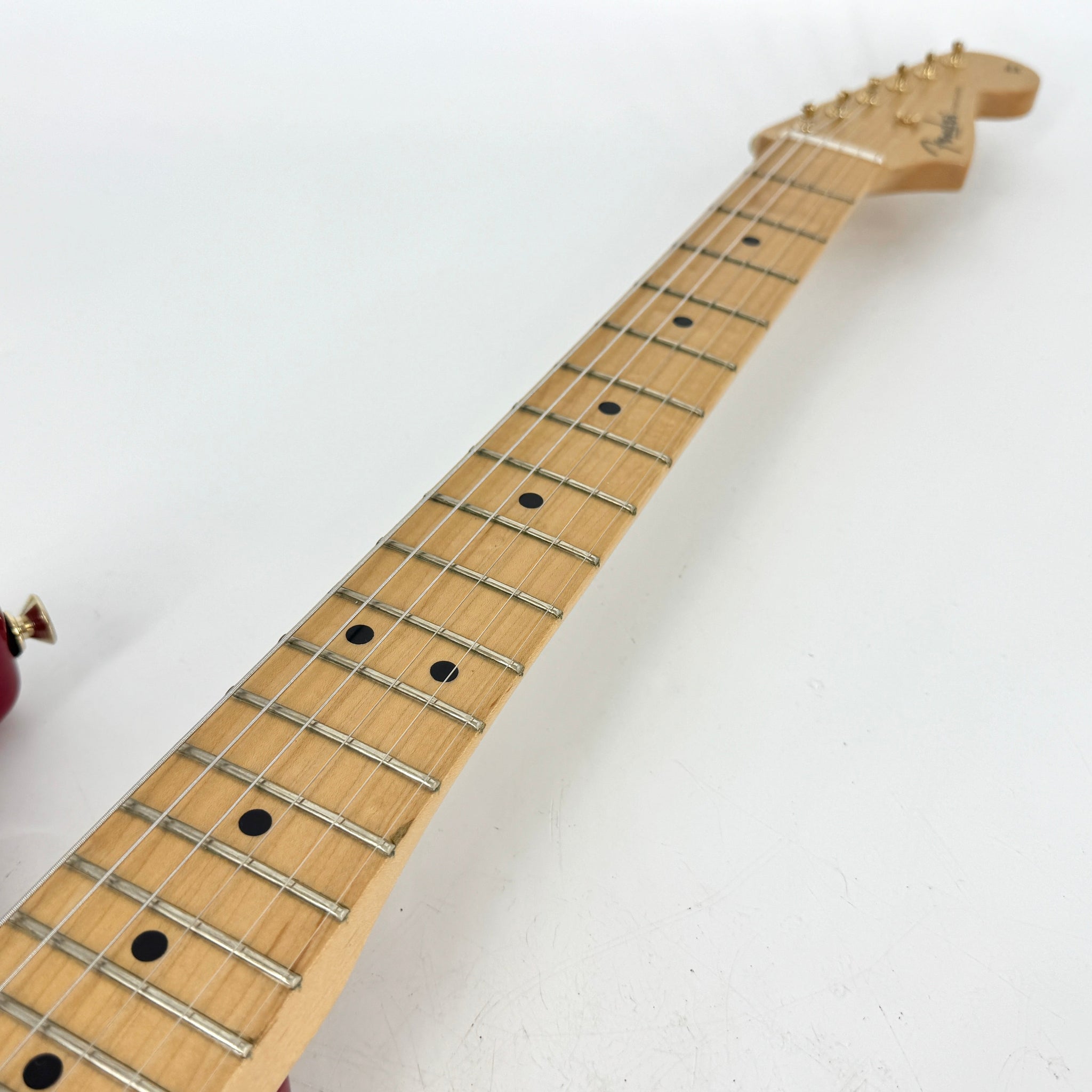 2014 Fender Deluxe Players Stratocaster - Crimson Red Transparent | Tonebay