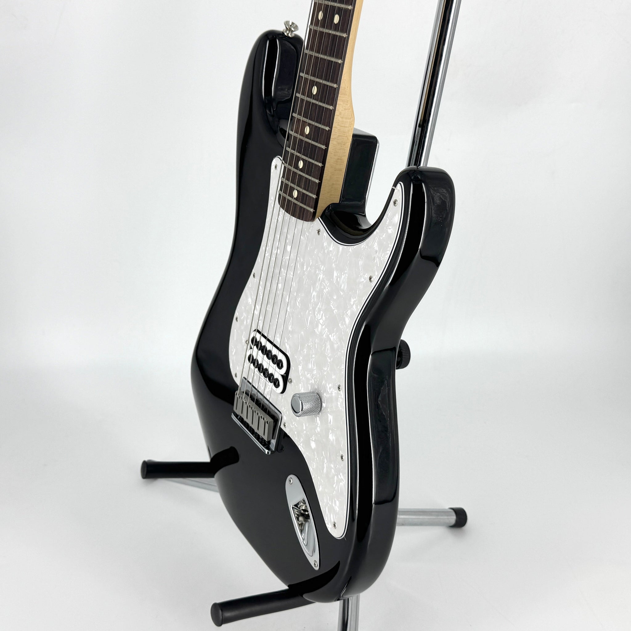 2023 Fender Tom Delonge Stratocaster – Black | Tonebay