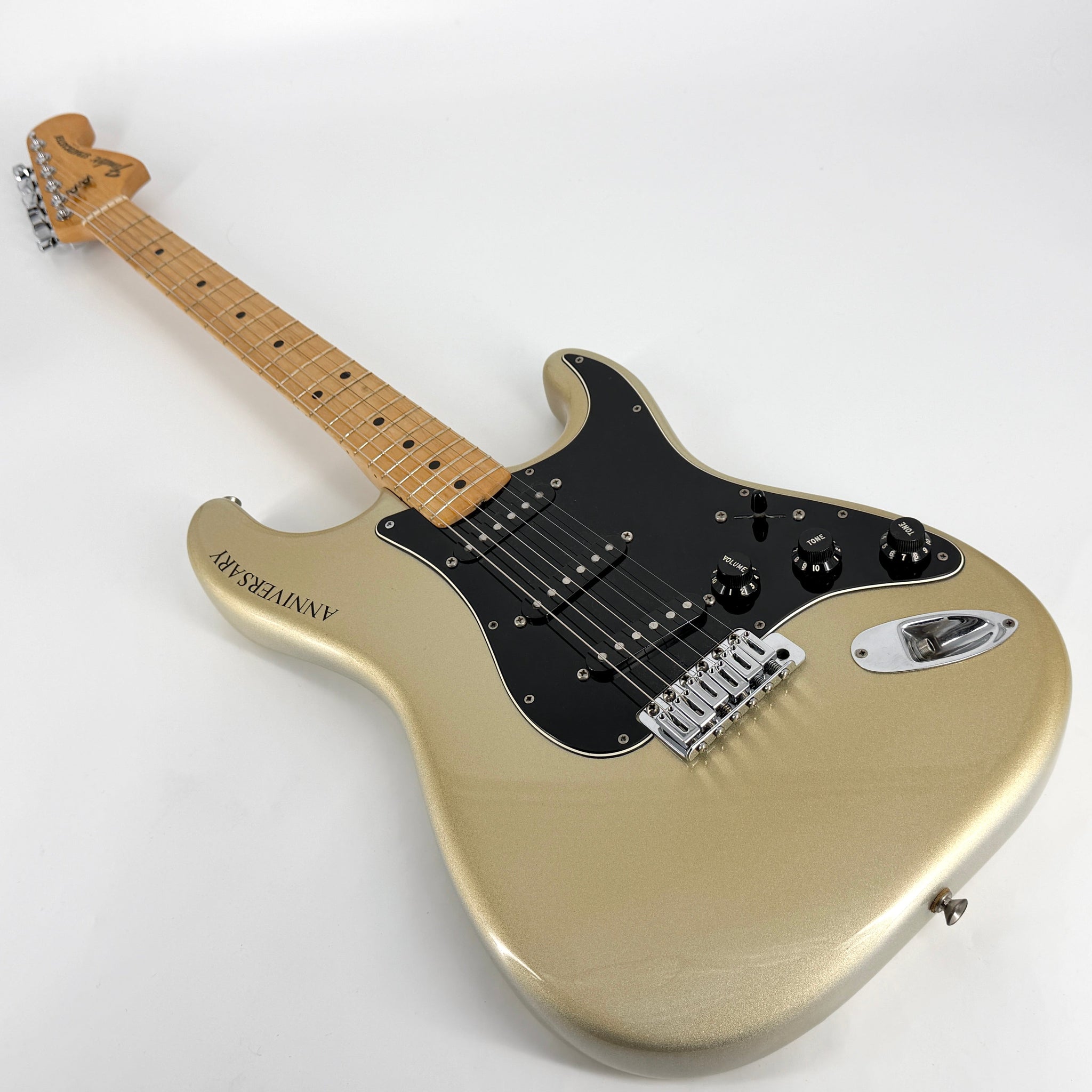 1979 Fender 25th Anniversary American Stratocaster – Silver | Tonebay