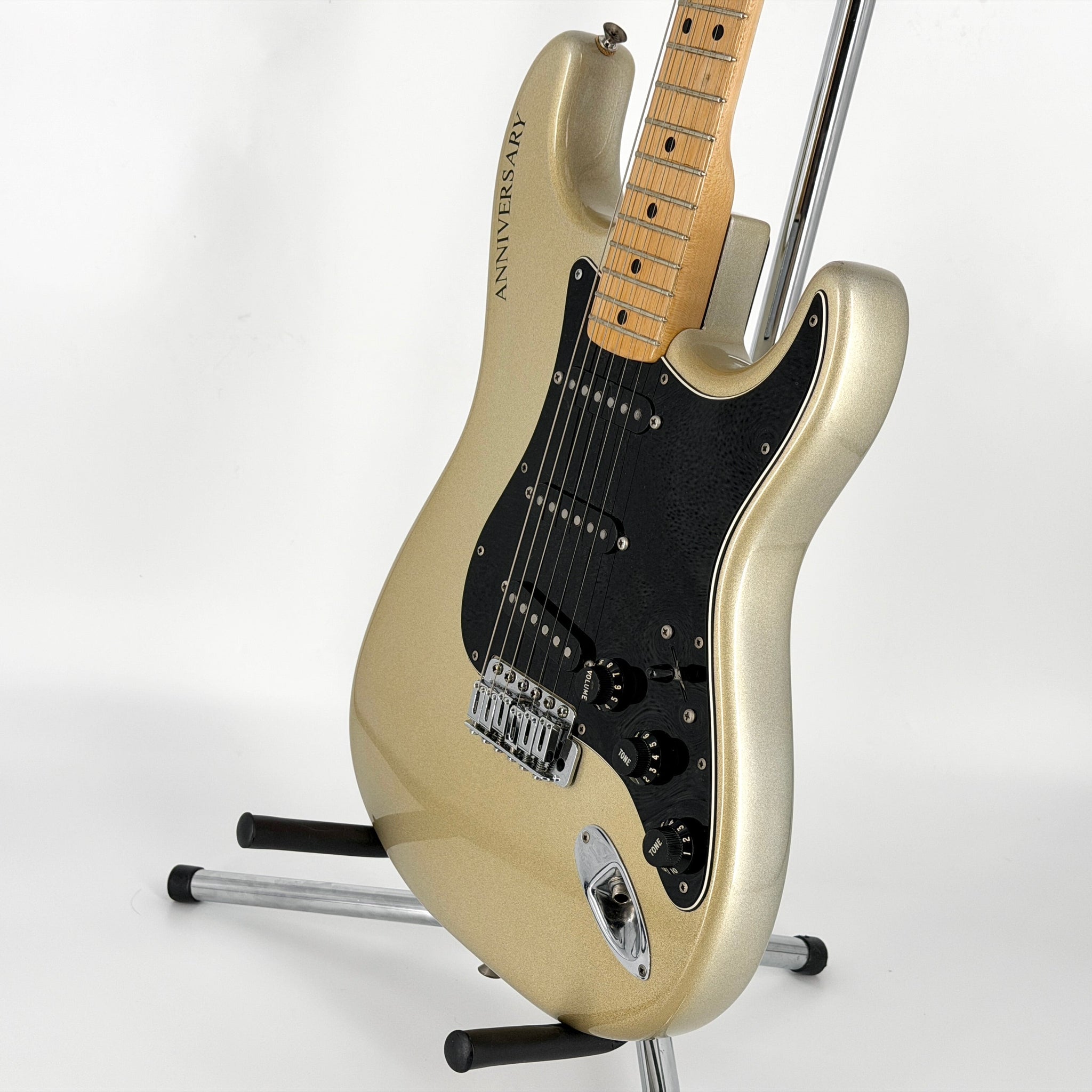 1979 Fender 25th Anniversary American Stratocaster – Silver | Tonebay