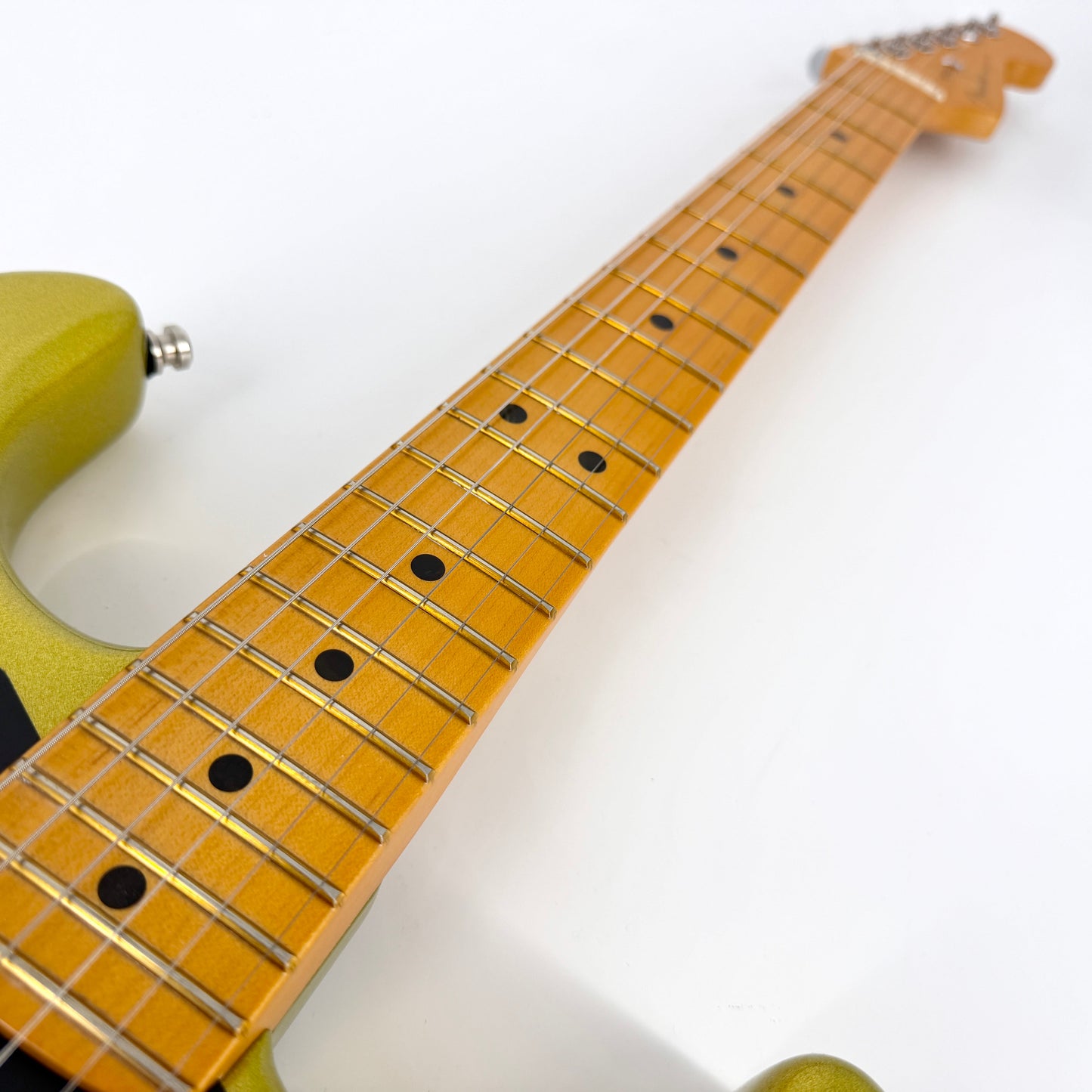 2024 Fender American Ultra II Stratocaster – Solar Flare | Tonebay