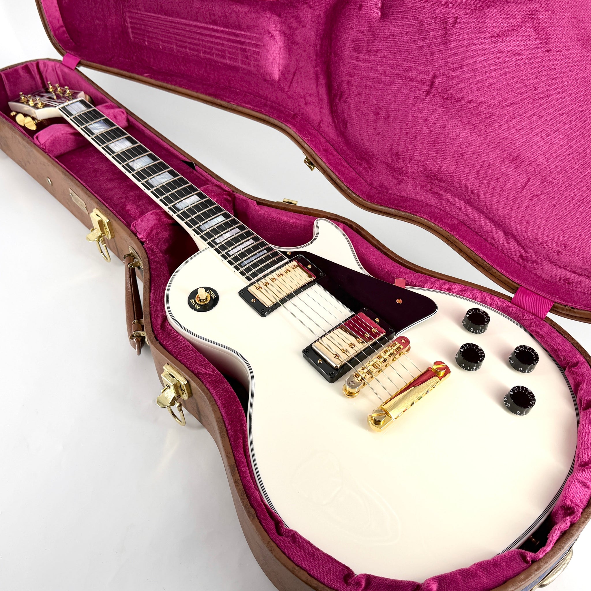 2019 Gibson Les Paul Custom – Alpine White | Tonebay
