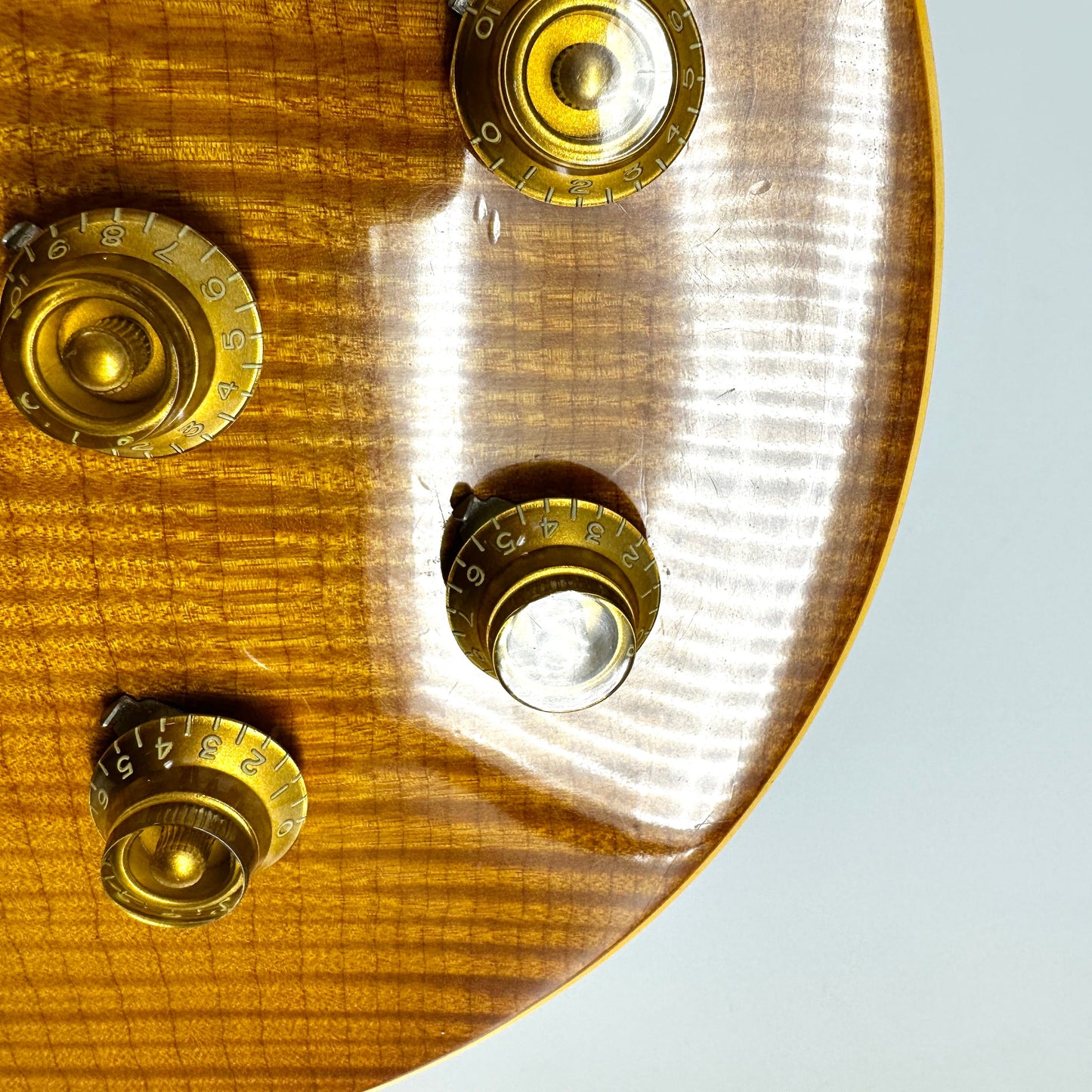 1983 Gibson Custom Shop Pre-Historic Les Paul '50s Reissue - Honey Burst | Tonebay