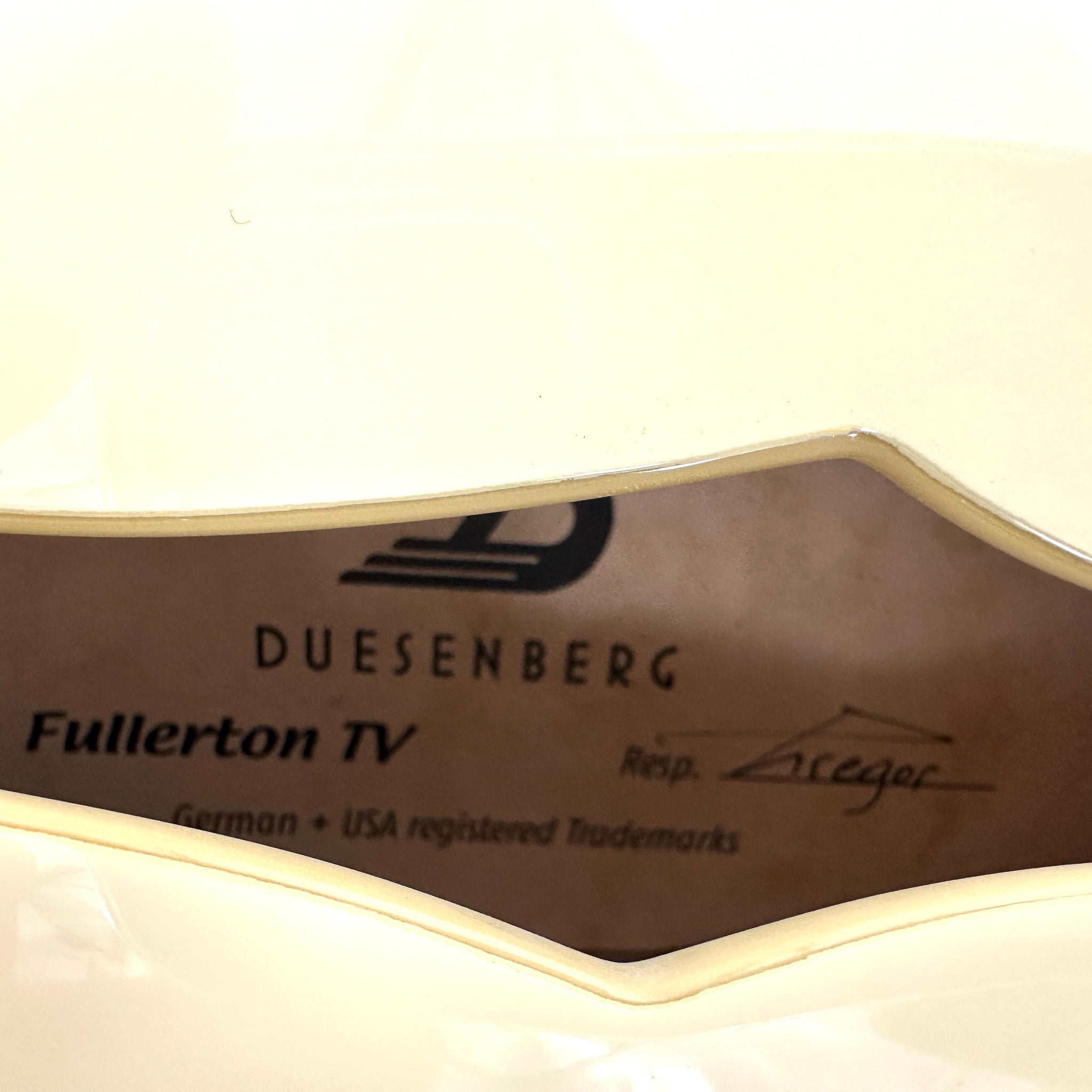 2018 Duesenberg Starplayer Fullerton TV - Vintage White | Tonebay