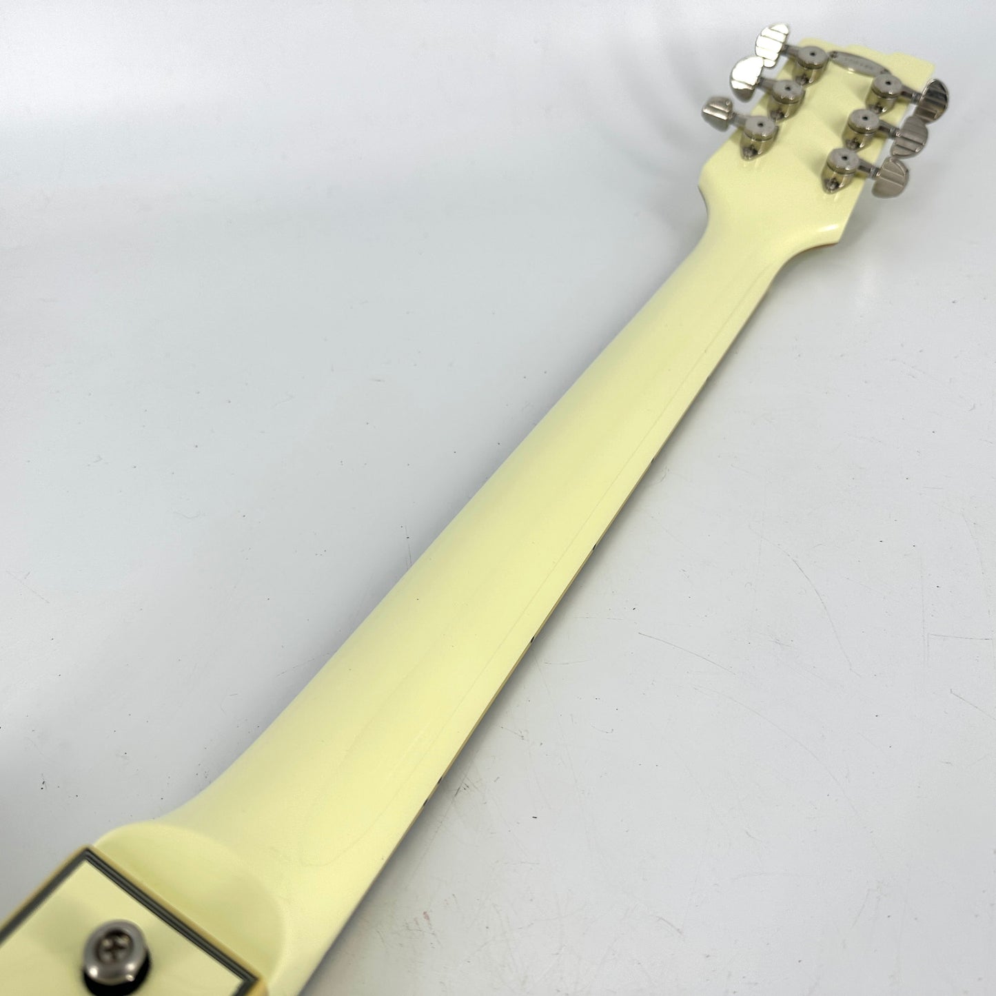 2018 Duesenberg Starplayer Fullerton TV - Vintage White | Tonebay