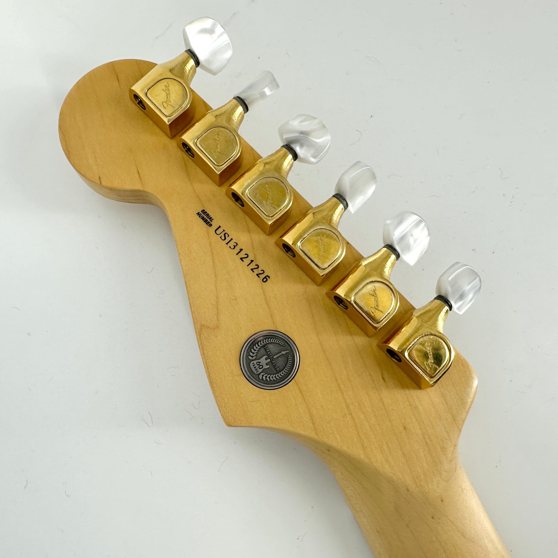 2014 Fender 60th Anniversary Commemorative American Stratocaster – 2 Tone Sunburst | Tonebay