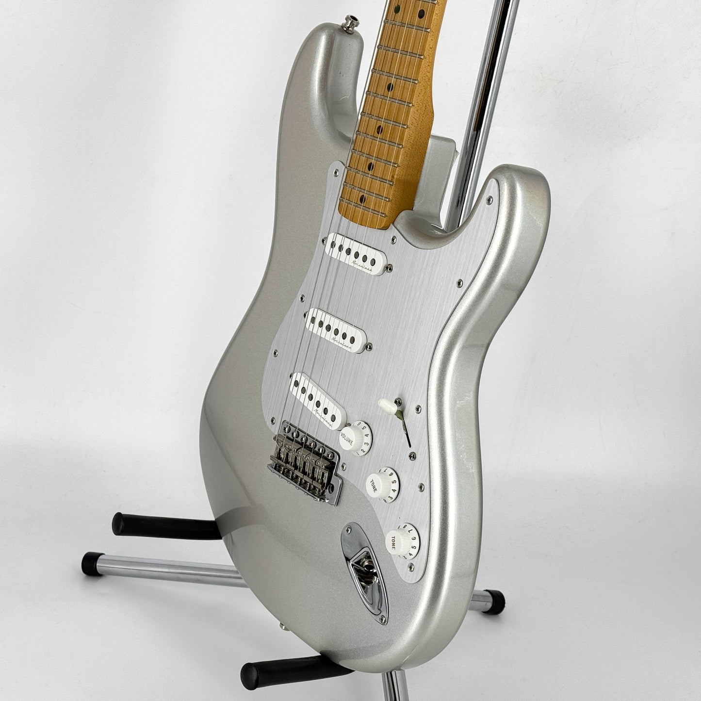 2020 FENDER H.E.R. Signature Stratocaster - Chrome Glow | Tonebay