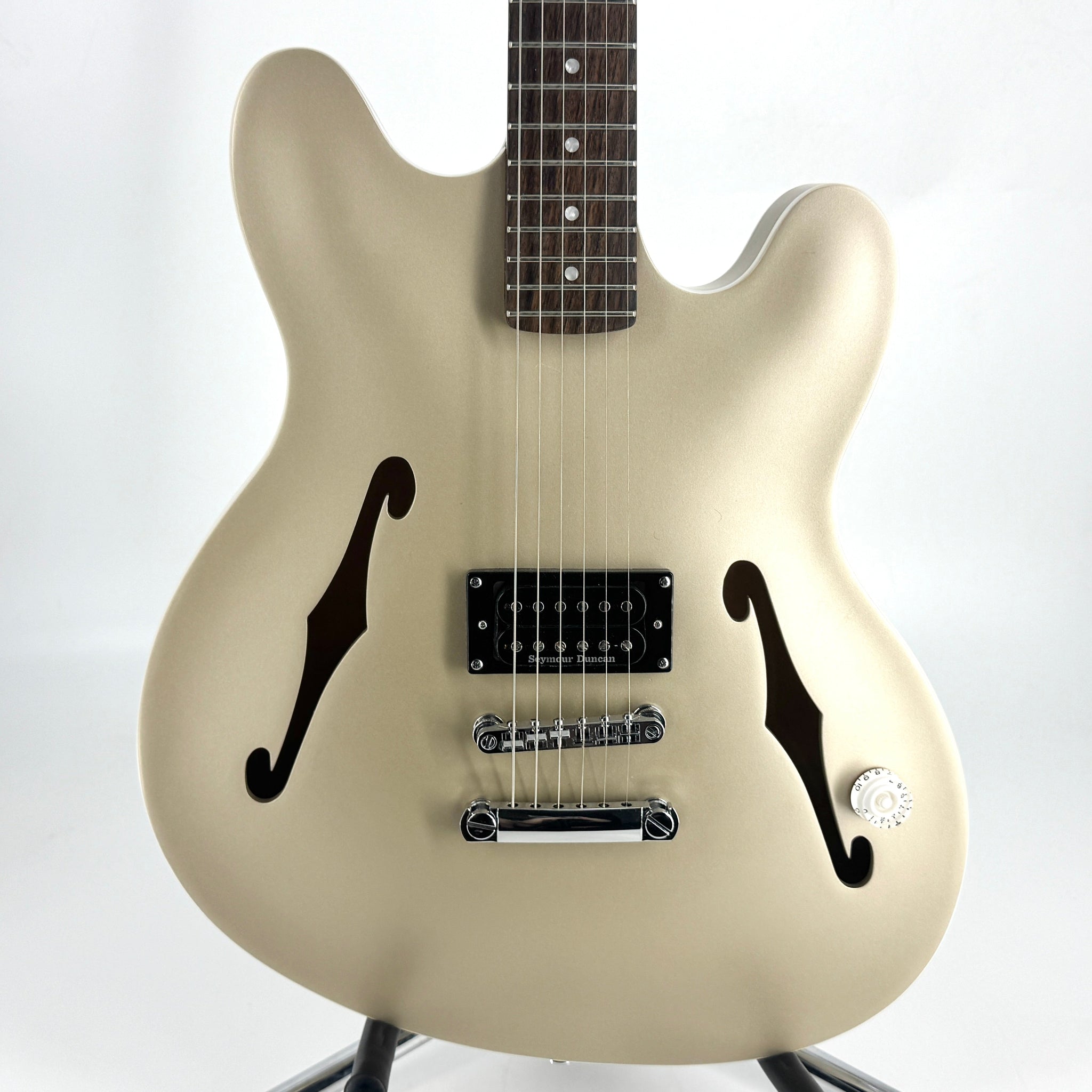 2023 Fender Tom Delonge Starcaster - Shoreline Gold | Tonebay