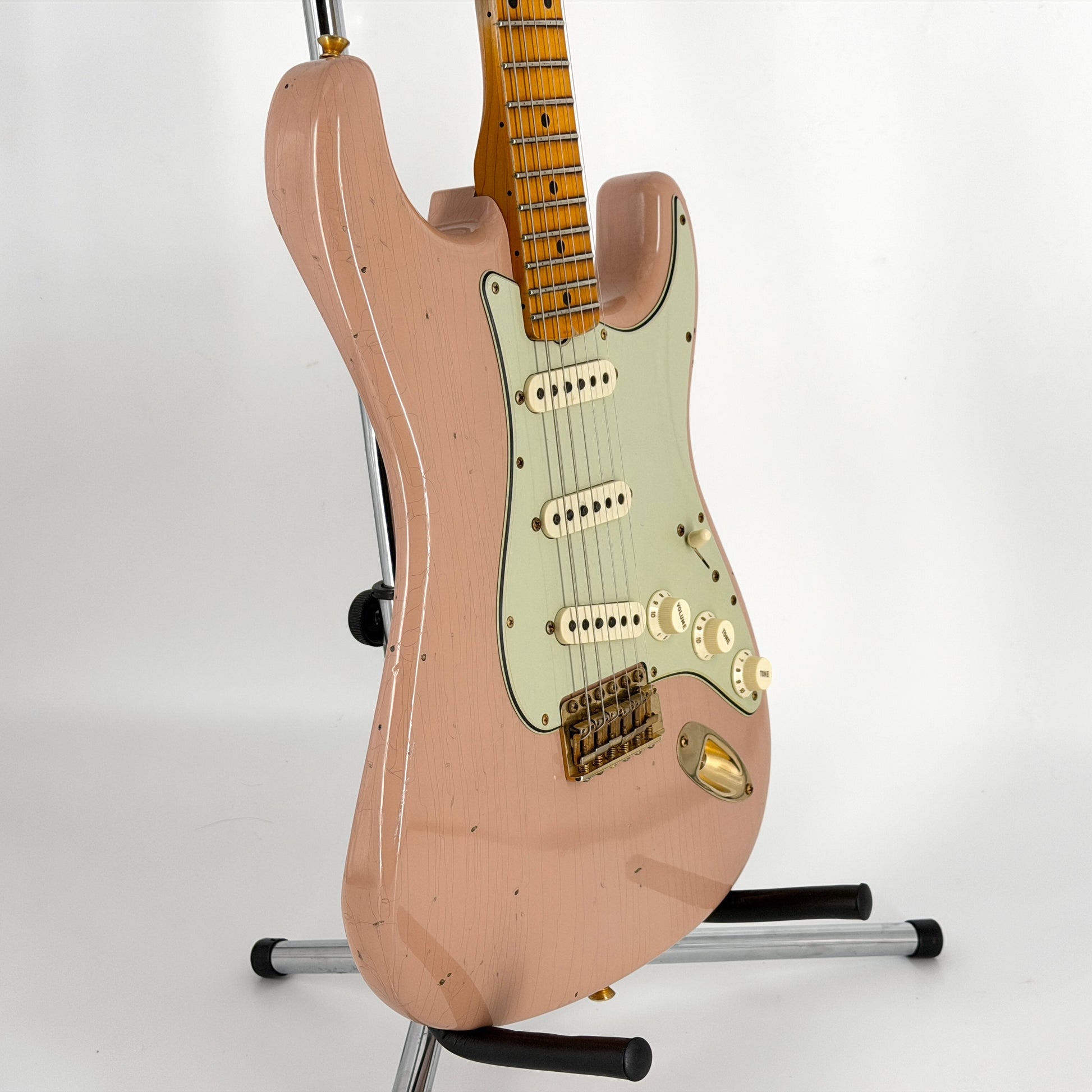 2021 Fender Custom Shop Limited Edition ’62 Journeyman Relic Stratocaster - Dirty Shell Pink | Tonebay