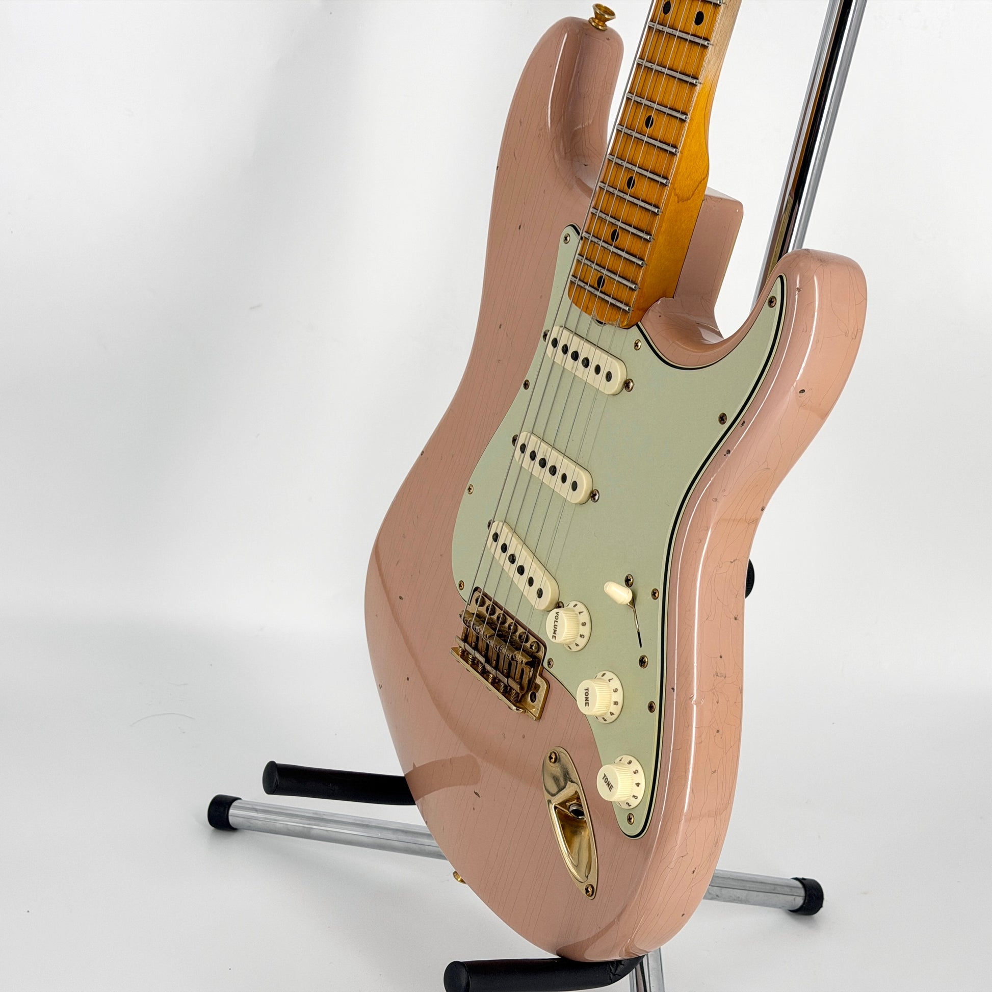 2021 Fender Custom Shop Limited Edition ’62 Journeyman Relic Stratocaster - Dirty Shell Pink | Tonebay