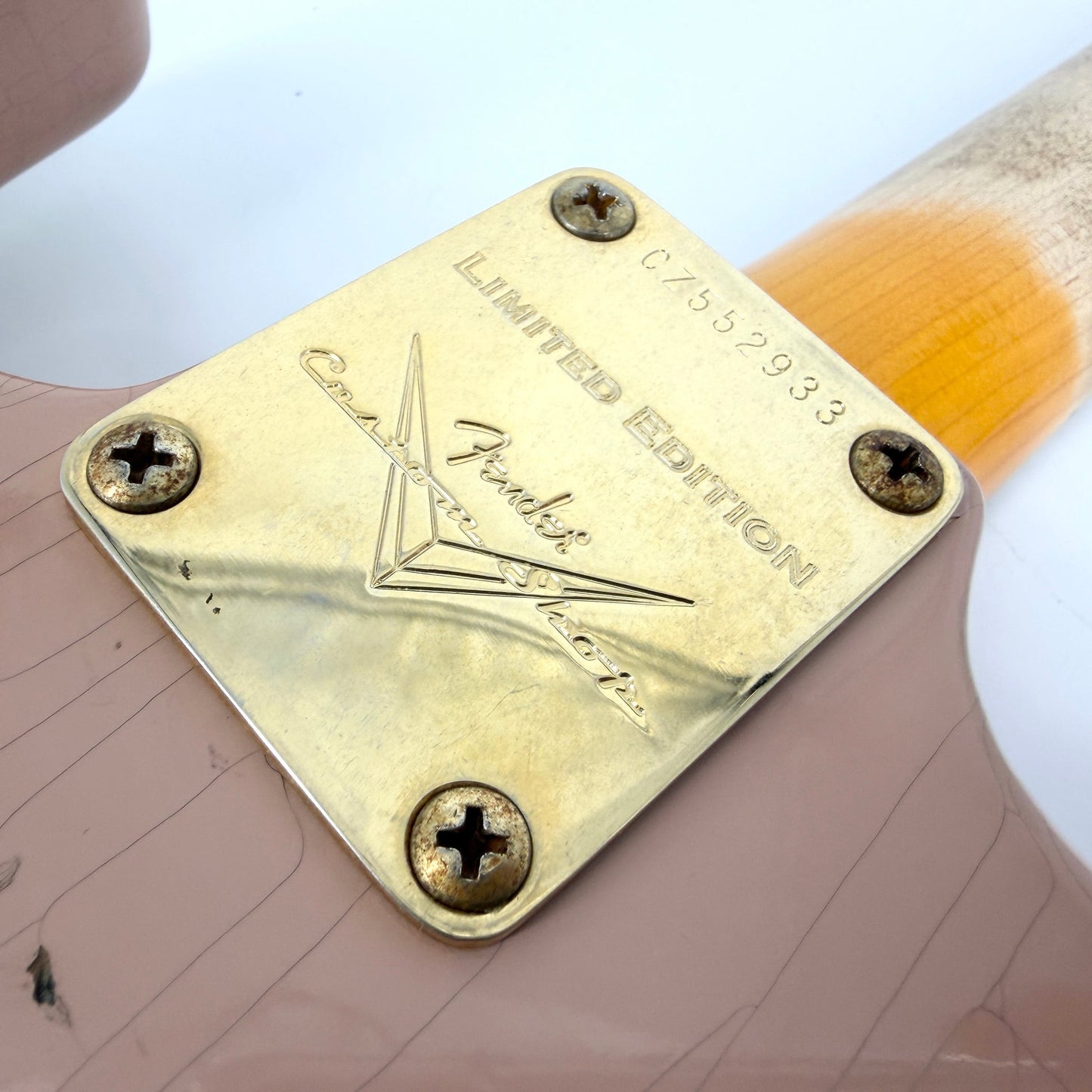 2021 Fender Custom Shop Limited Edition ’62 Journeyman Relic Stratocaster - Dirty Shell Pink | Tonebay