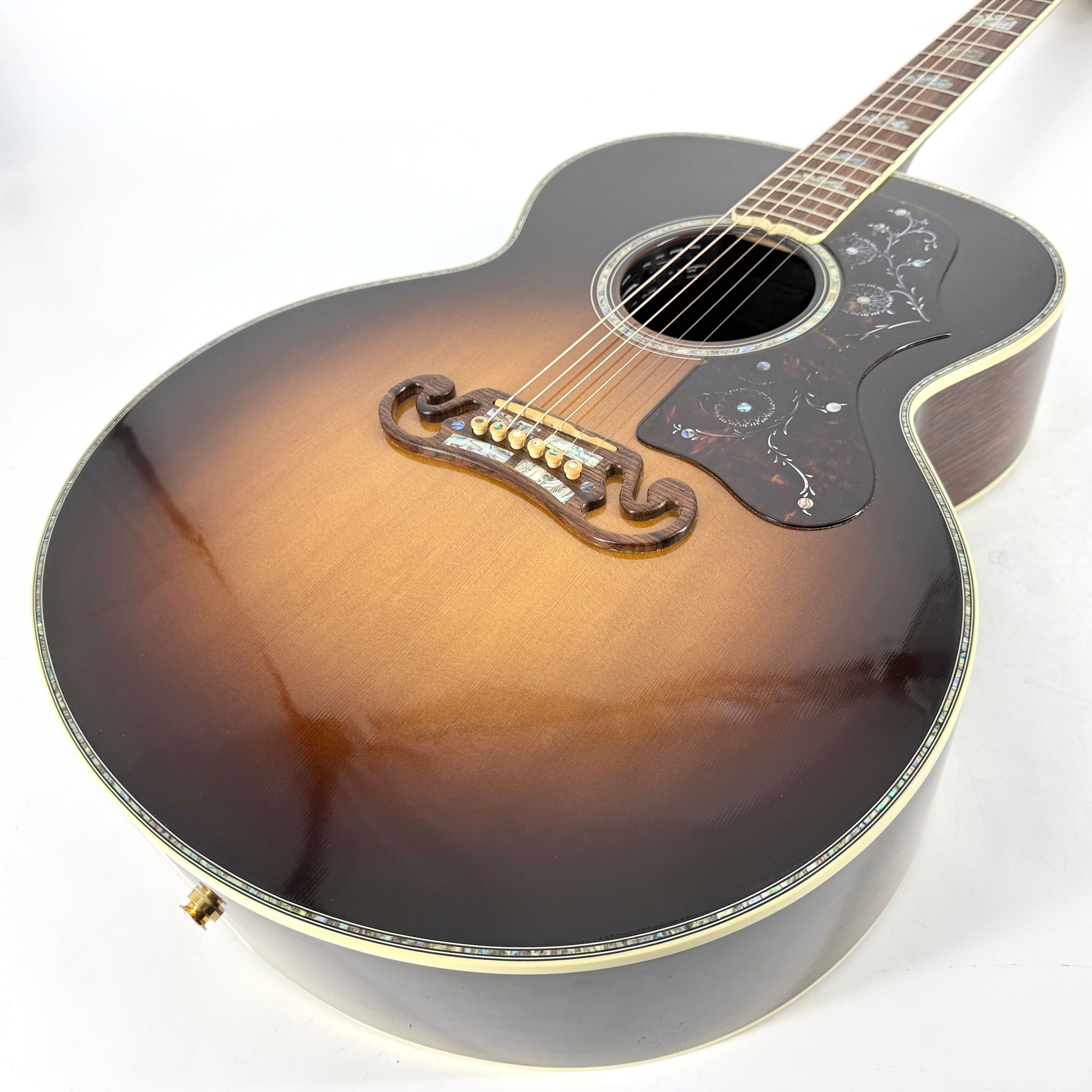 2012 Gibson Custom Shop SJ-200 Limited Edition - Sunburst | Tonebay
