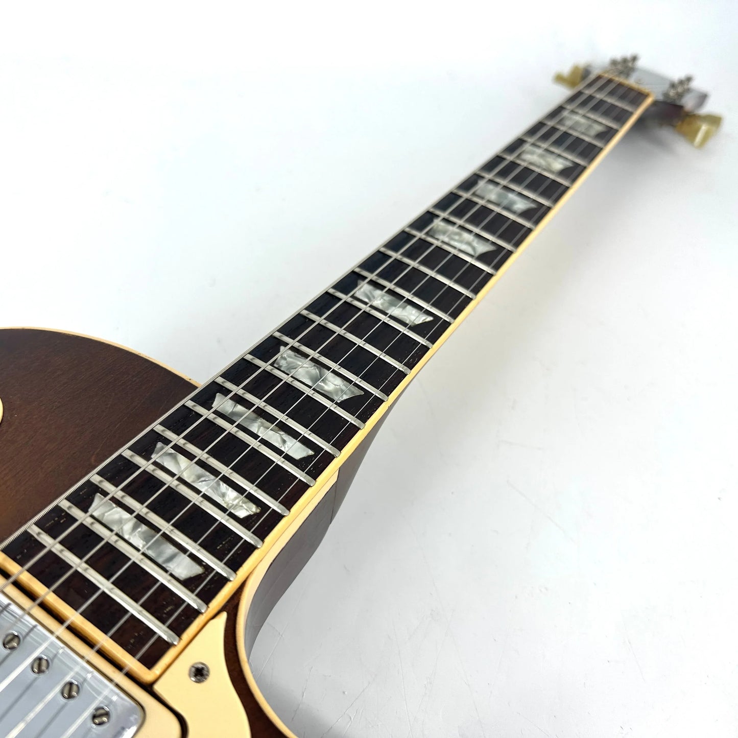 1975 Gibson Les Paul Deluxe – Sunburst | Tonebay