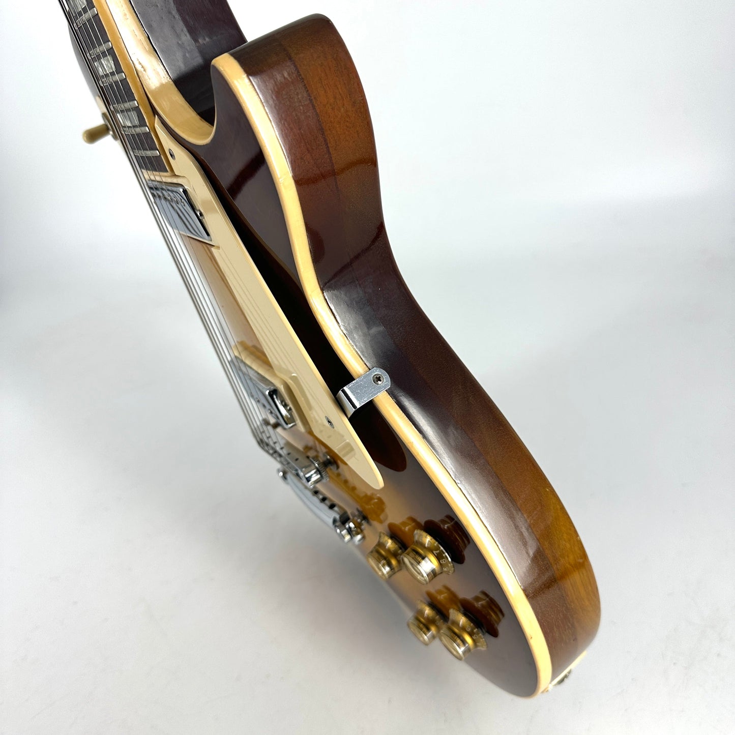 1975 Gibson Les Paul Deluxe – Sunburst | Tonebay