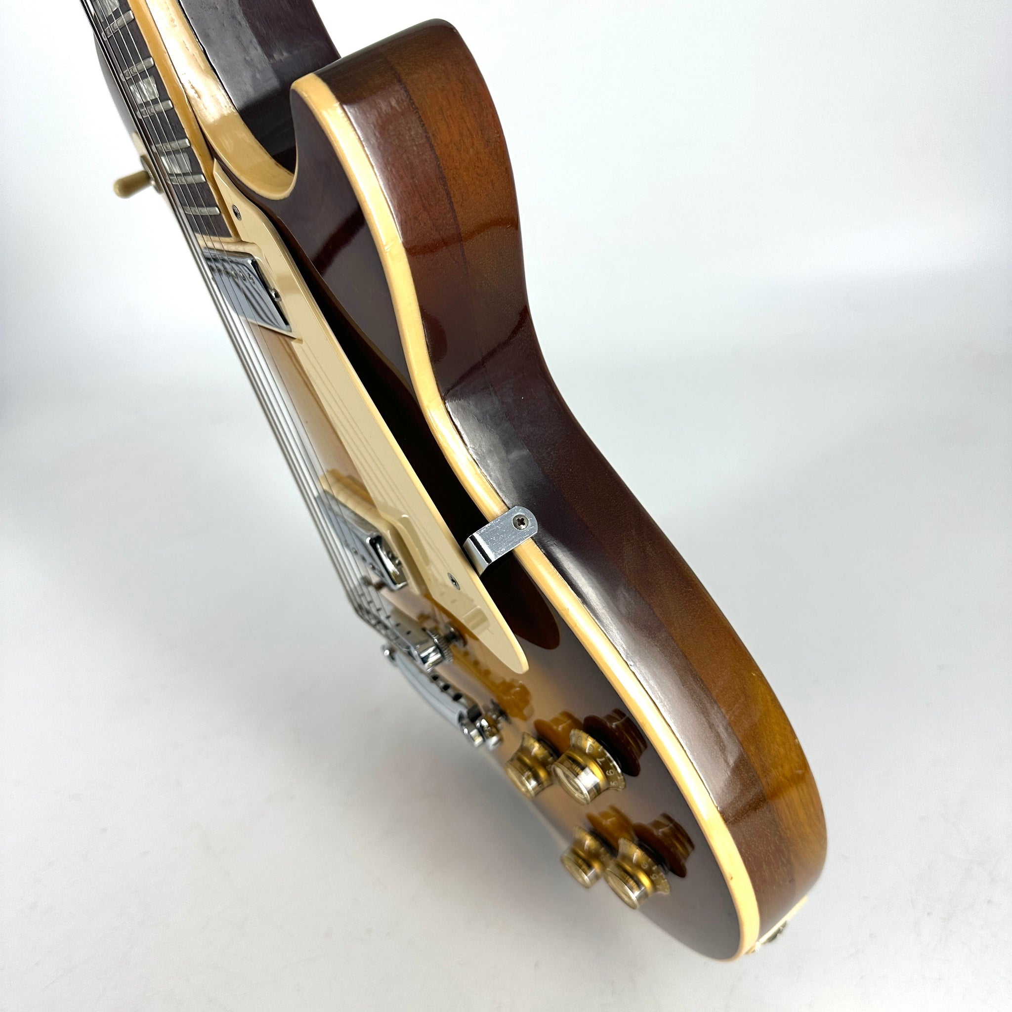 1975 Gibson Les Paul Deluxe – Sunburst | Tonebay