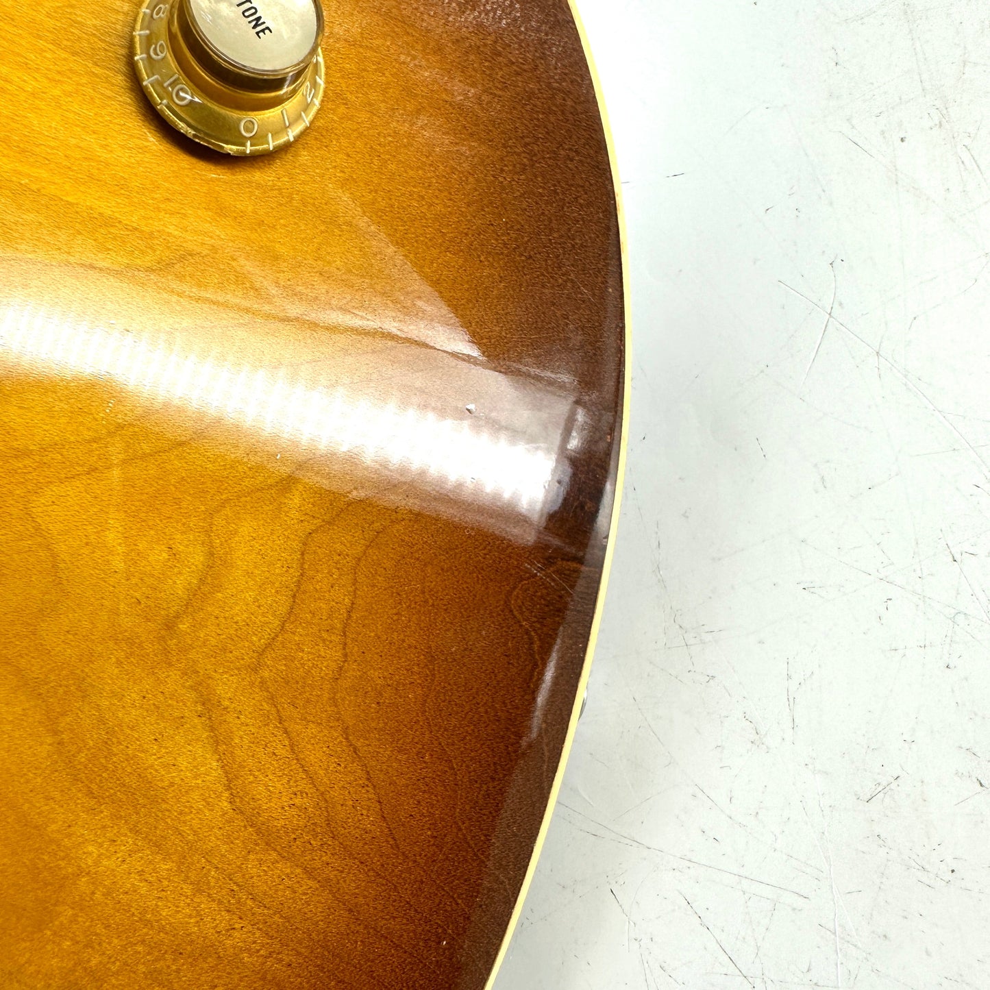 1975 Gibson Les Paul Deluxe – Sunburst | Tonebay