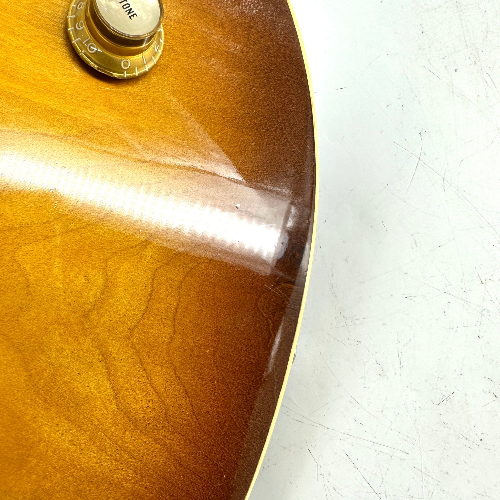 1975 Gibson Les Paul Deluxe – Sunburst | Tonebay