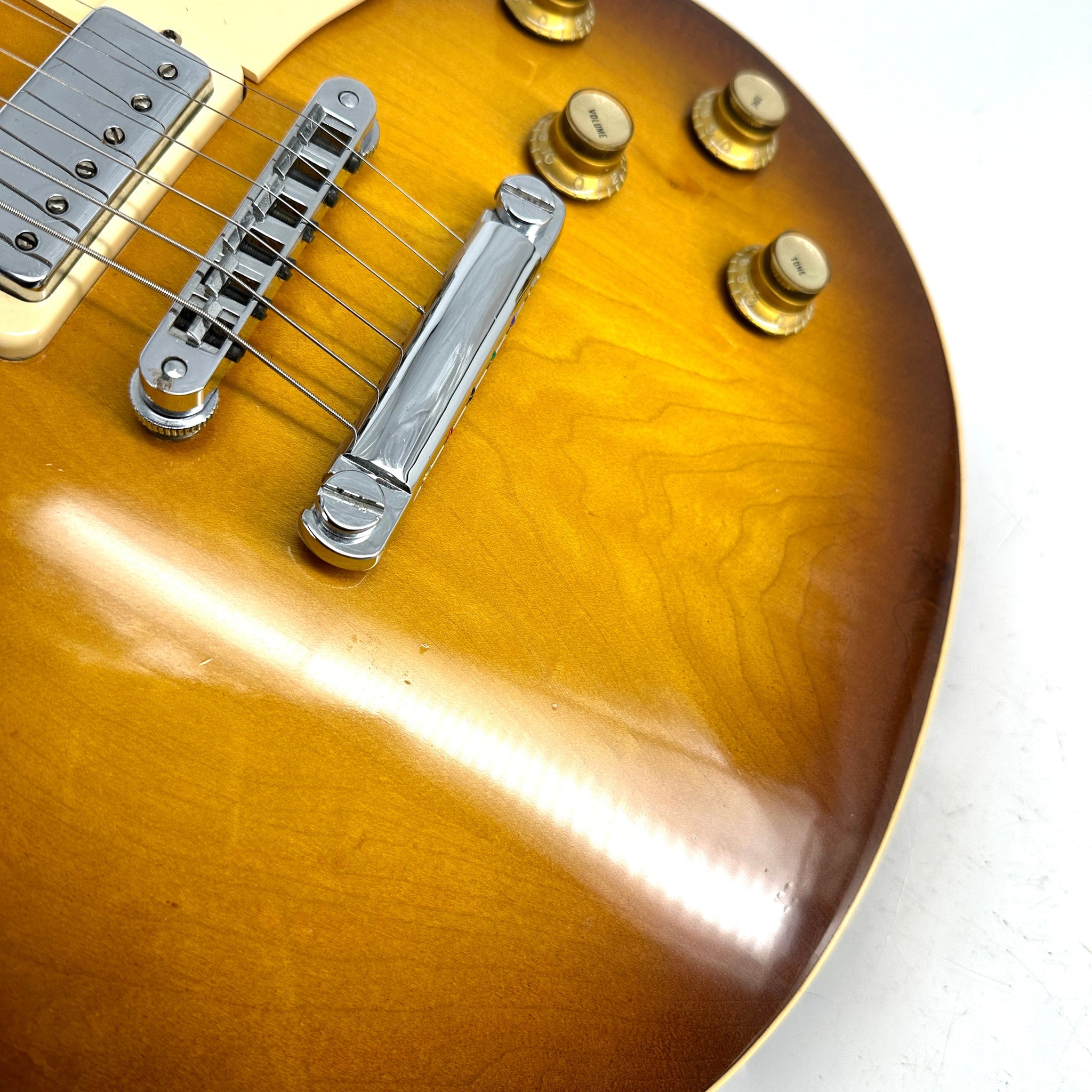 1975 Gibson Les Paul Deluxe – Sunburst | Tonebay
