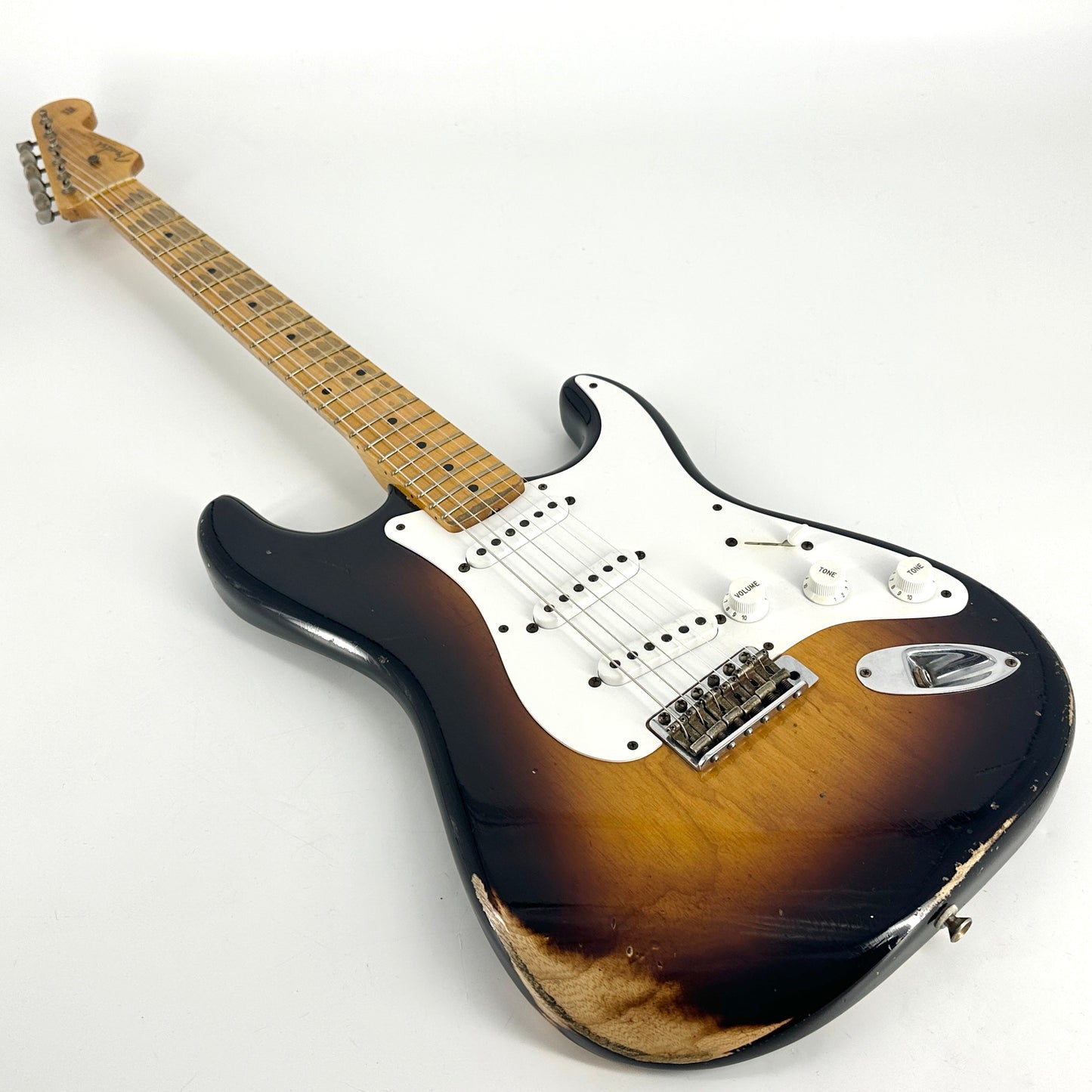 2014 Fender Custom Shop 60th Anniversary '54 Stratocaster Heavy Relic – 2 Tone Sunburst | Tonebay