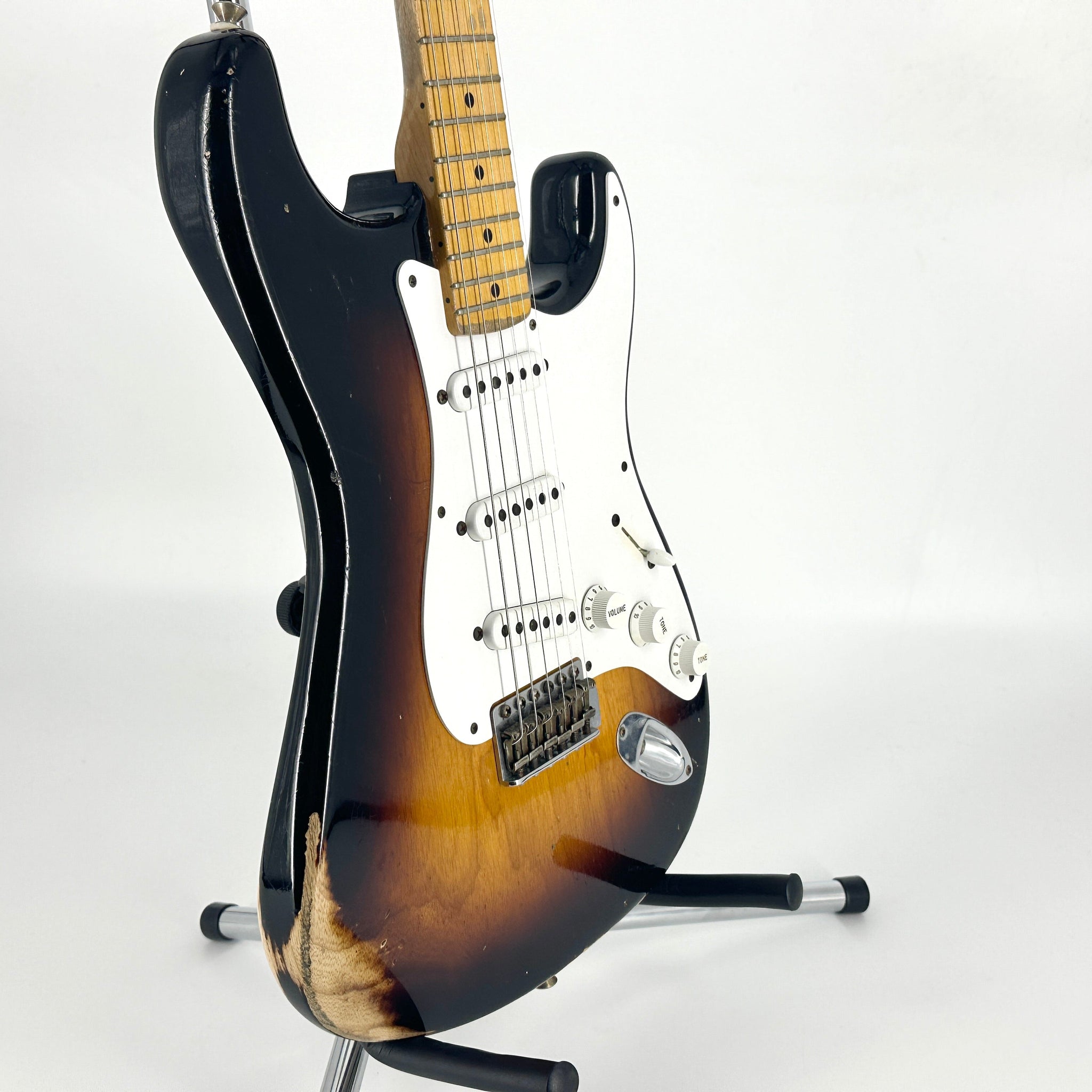 2014 Fender Custom Shop 60th Anniversary '54 Stratocaster Heavy Relic – 2 Tone Sunburst | Tonebay