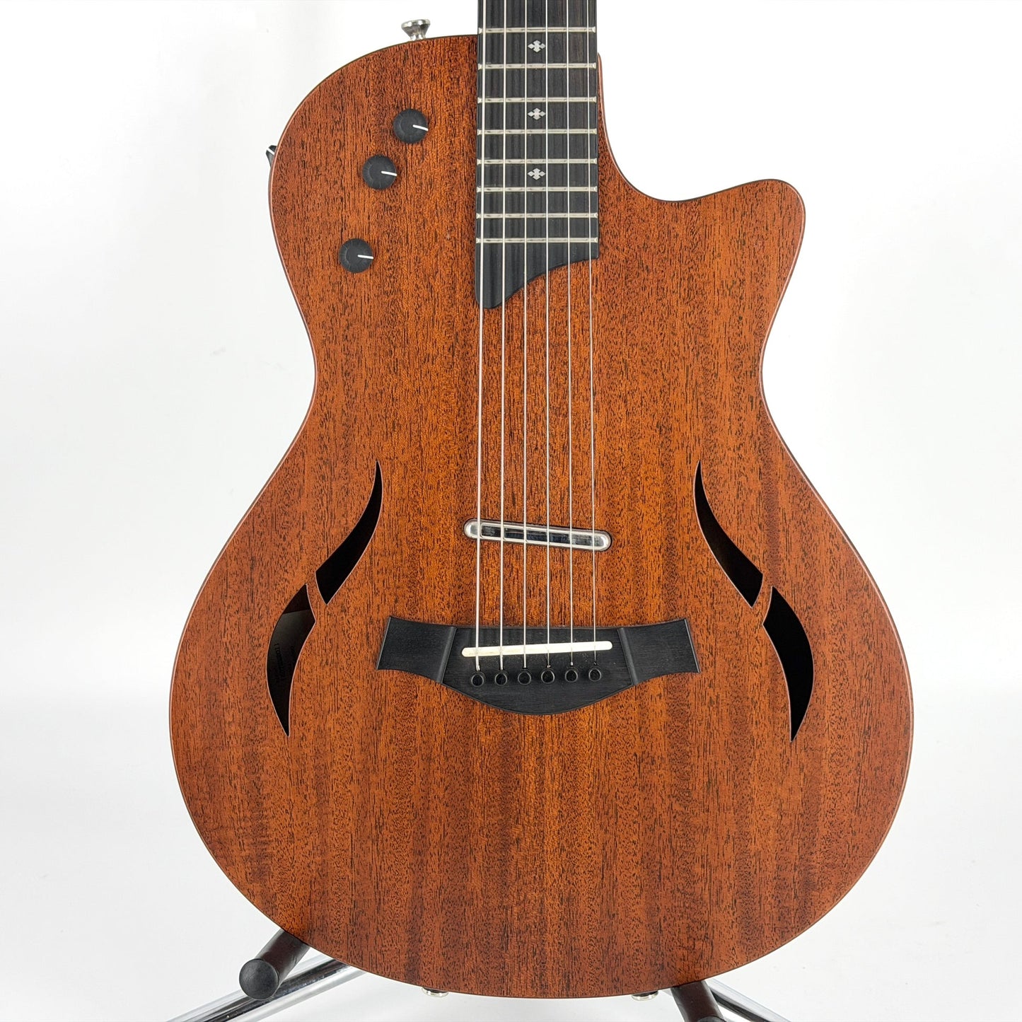 2022 Taylor T5z Classic – Mahogany