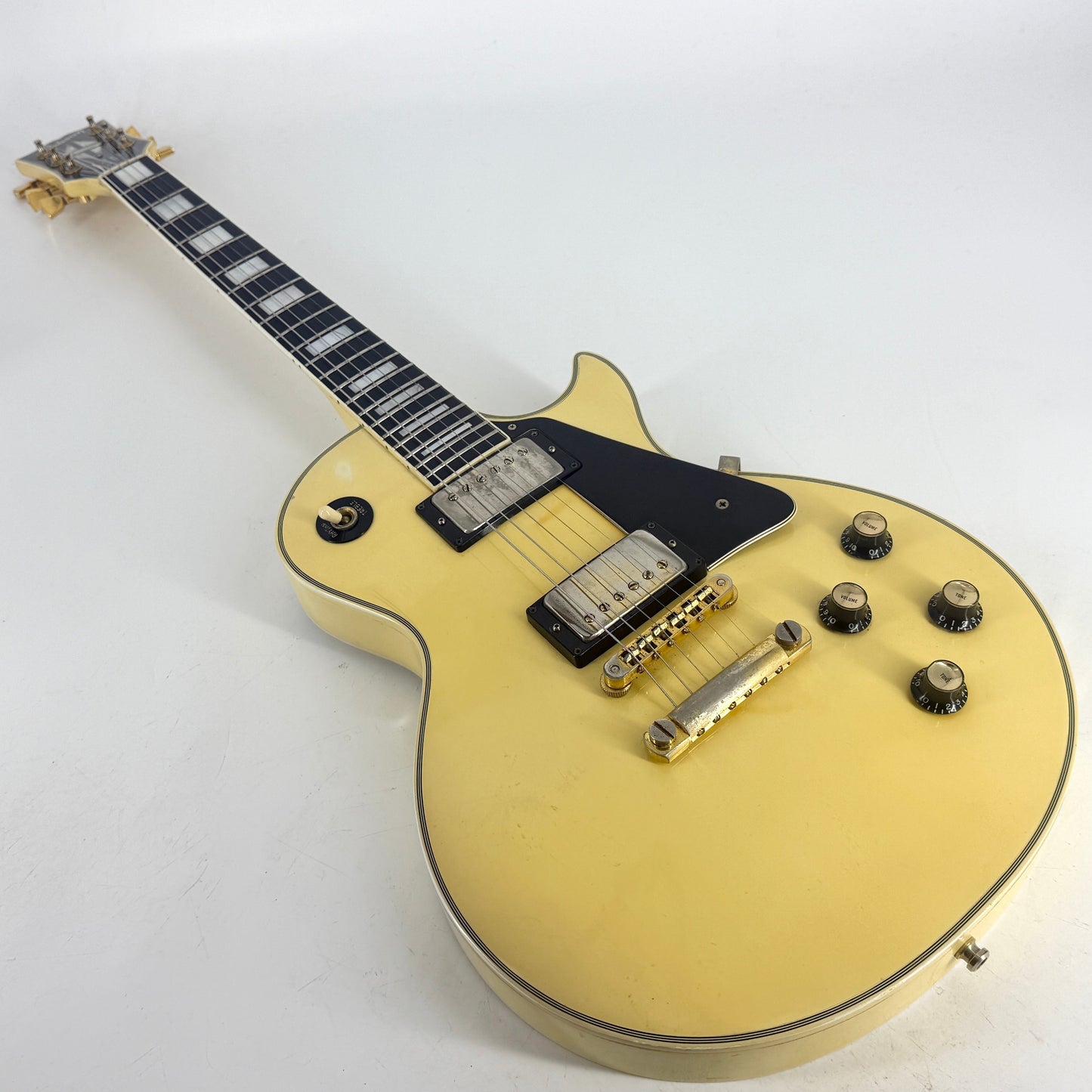1977 Gibson Les Paul Custom - Alpine White Default Title | Tonebay