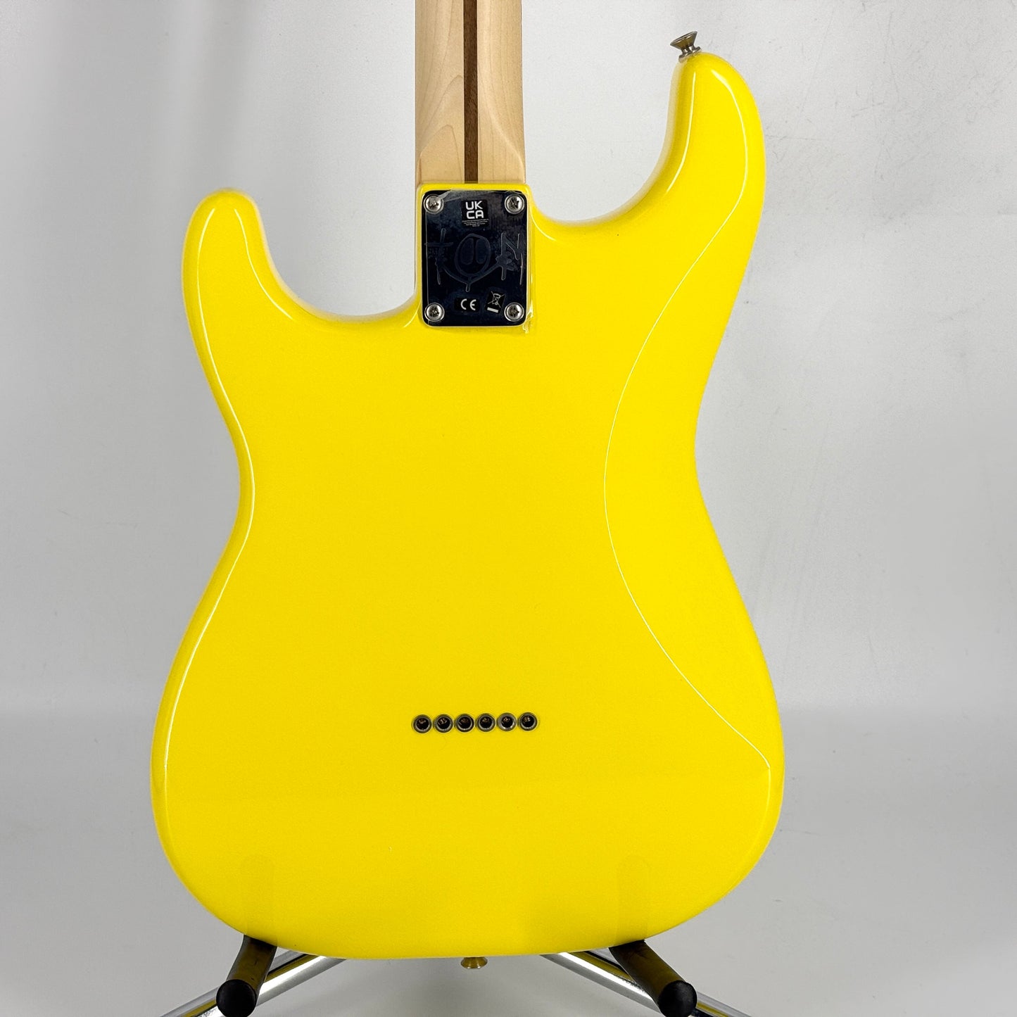 2023 Fender Tom Delonge Limited Edition Stratocaster – Graffiti Yellow | Tonebay