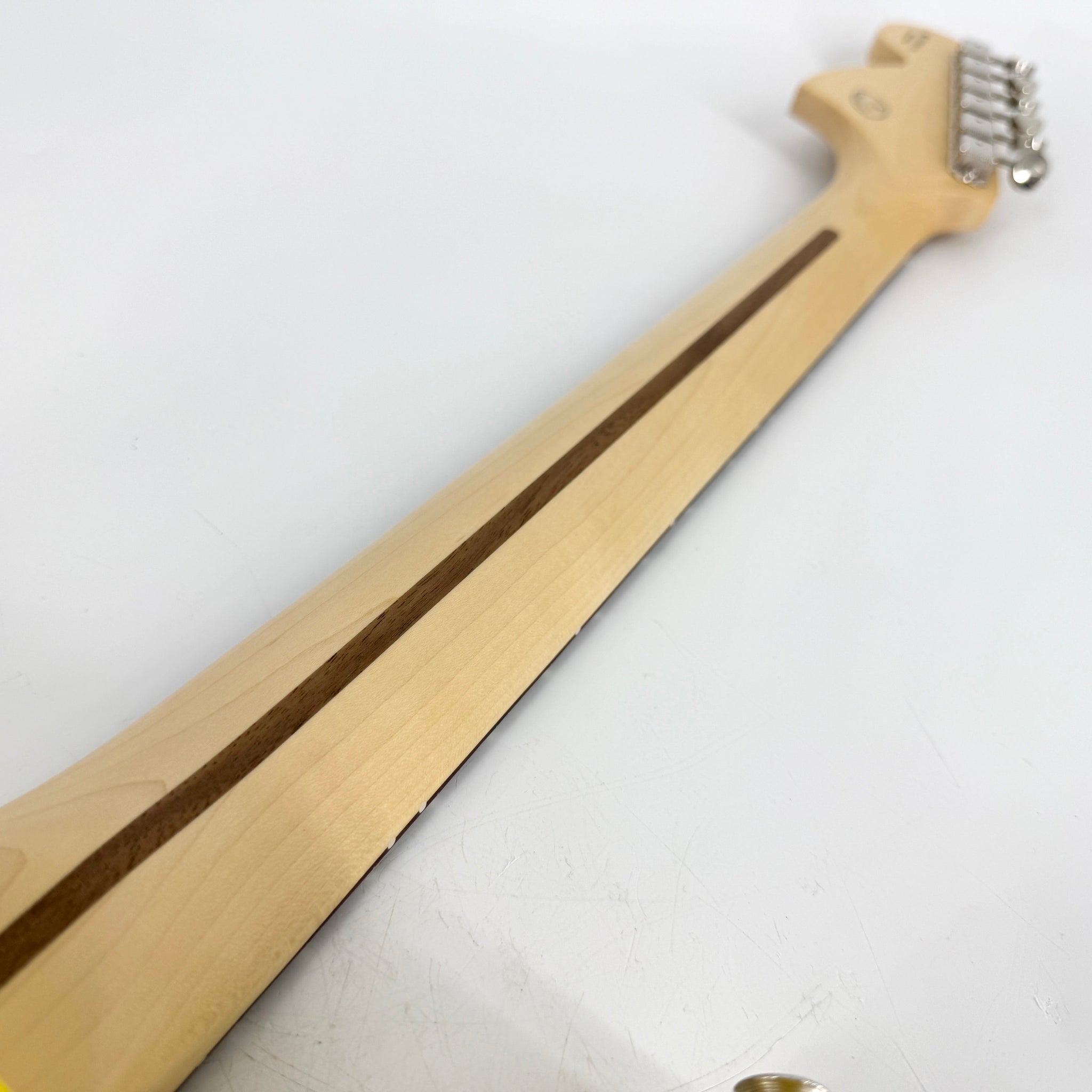 2023 Fender Tom Delonge Limited Edition Stratocaster – Graffiti Yellow | Tonebay