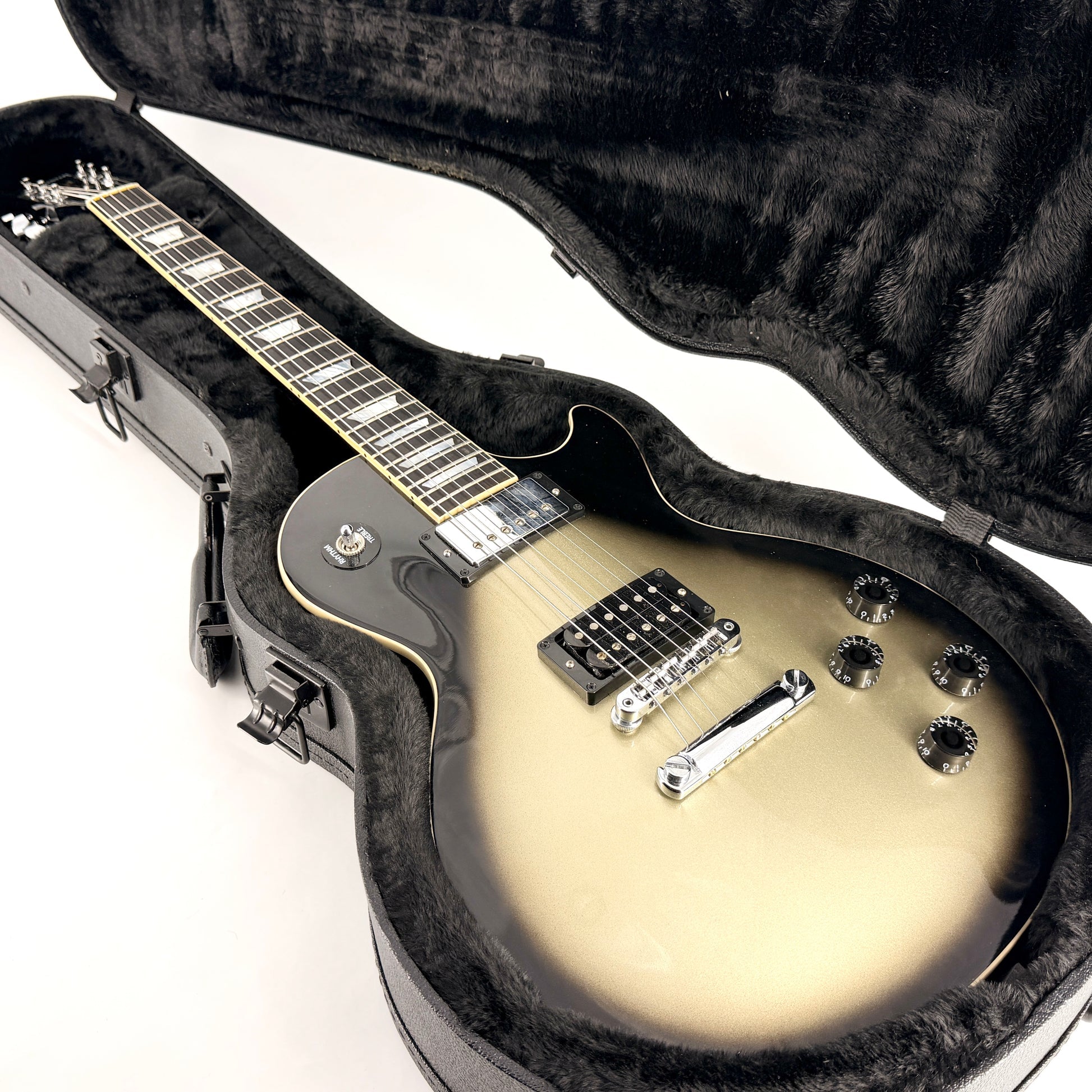 2023 Gibson Adam Jones Les Paul Standard – Antique Silverburst