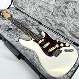 2023 Fender American Ultra Stratocaster – Arctic Pearl | Tonebay