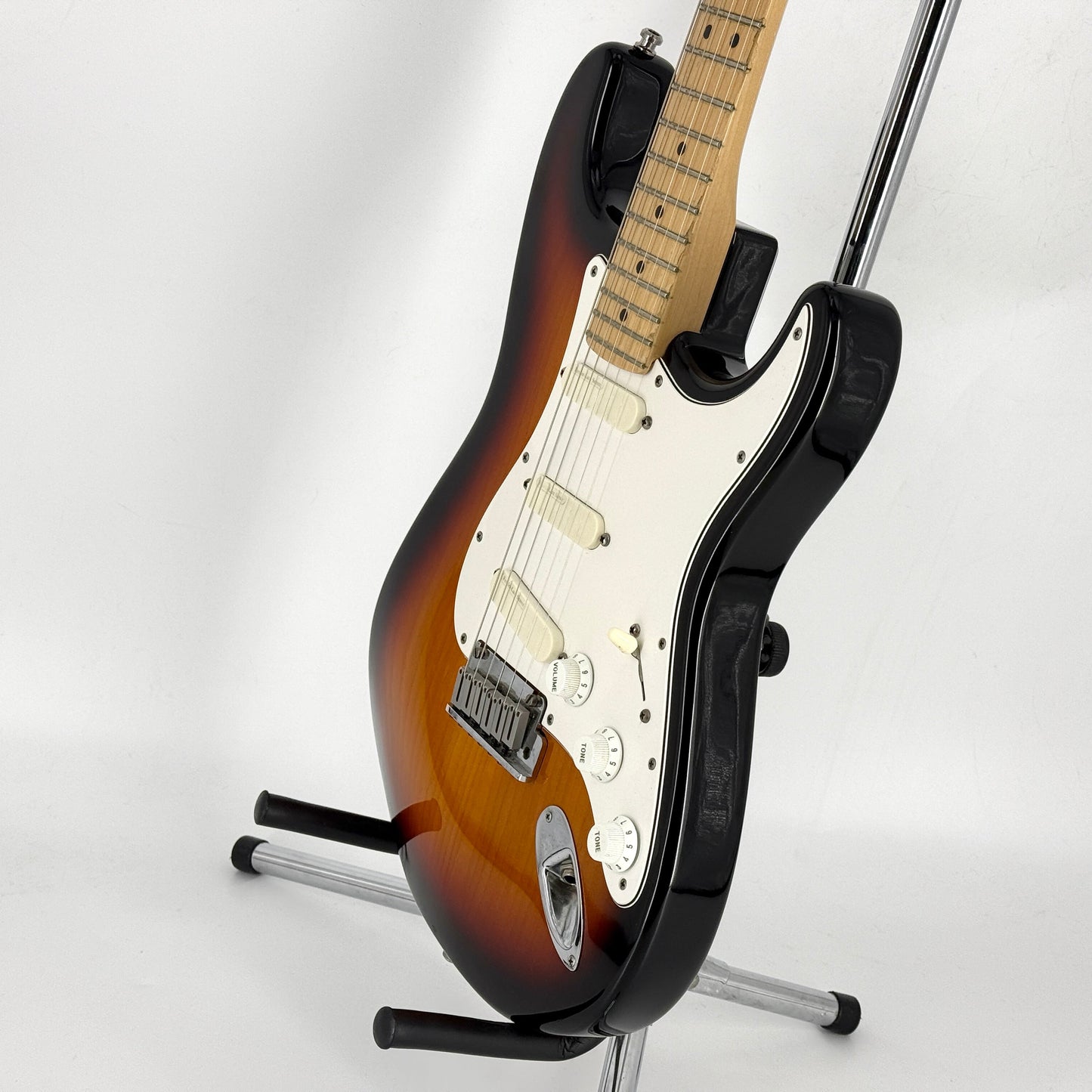1991 Fender Strat Plus - Sunburst | Tonebay