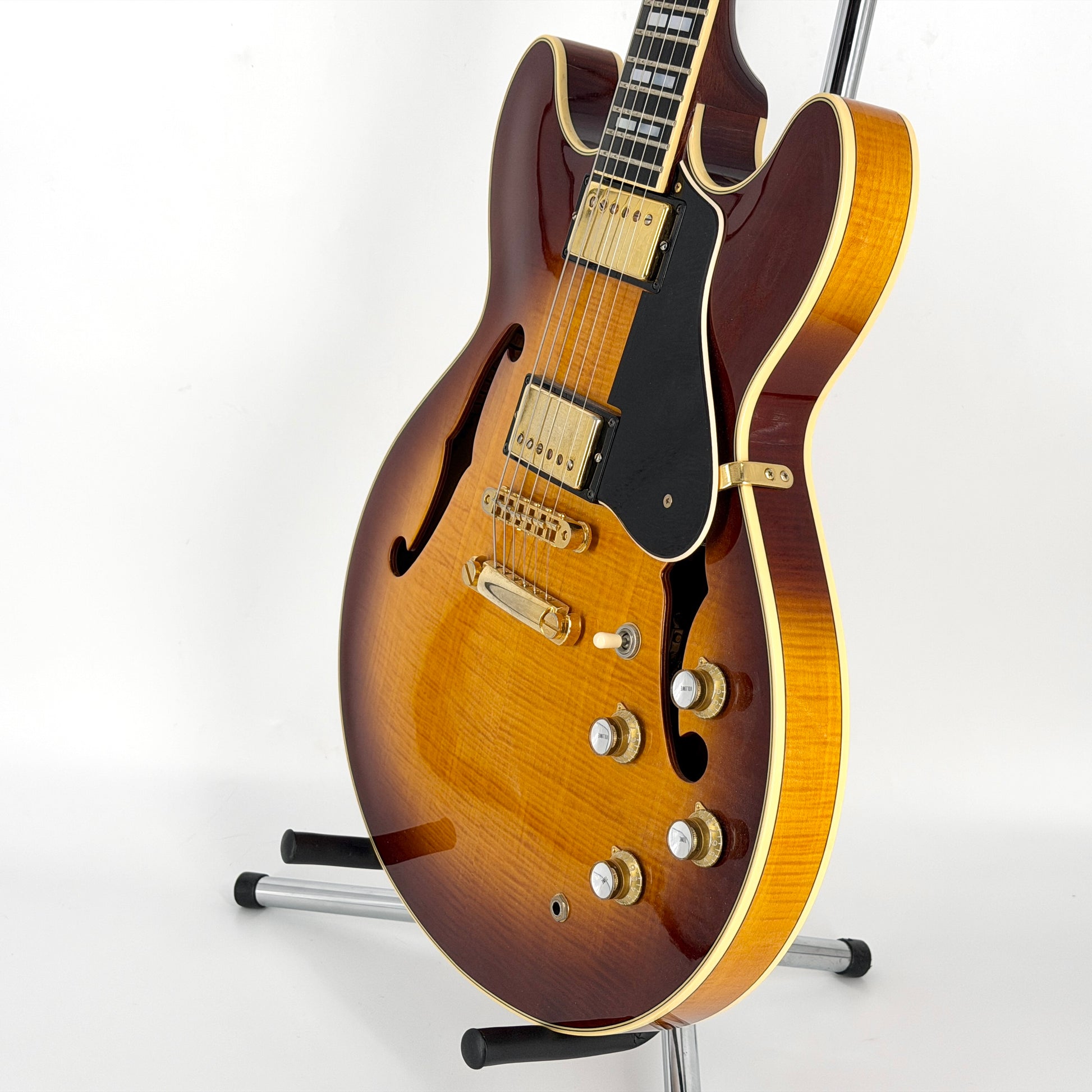 2000 Yamaha SA2200 - Violin Sunburst