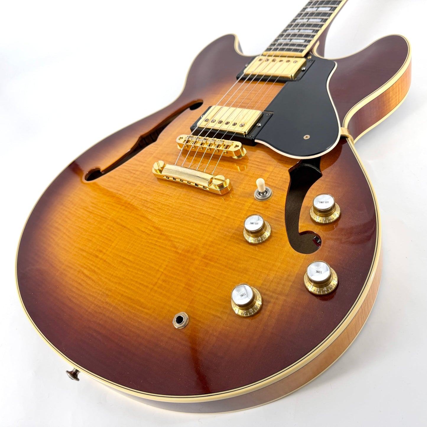 2000 Yamaha SA2200 - Violin Sunburst