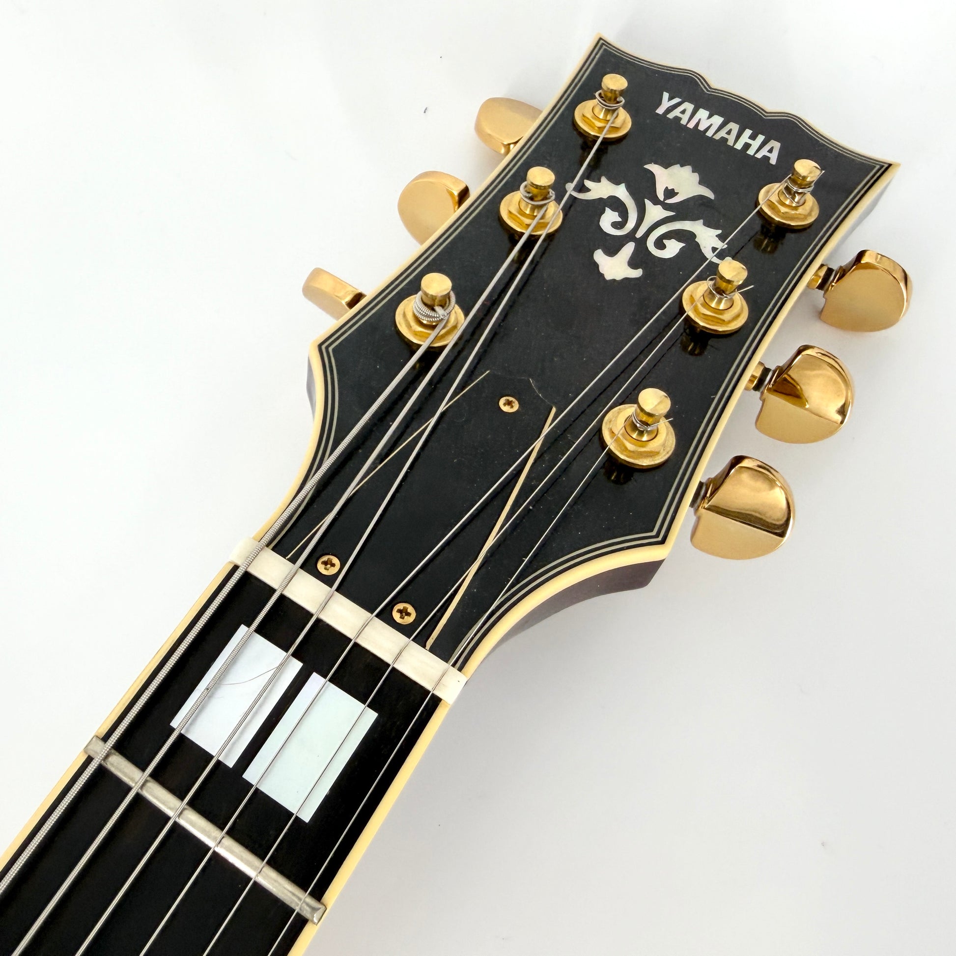 2000 Yamaha SA2200 - Violin Sunburst