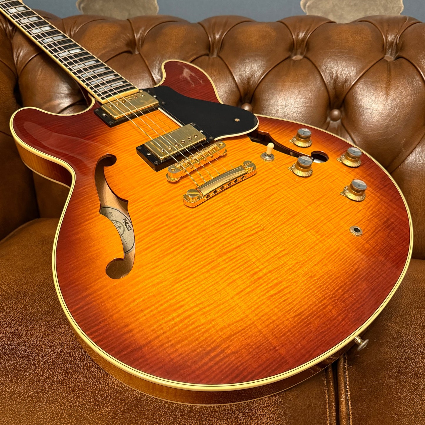 2000 Yamaha SA2200 - Violin Sunburst