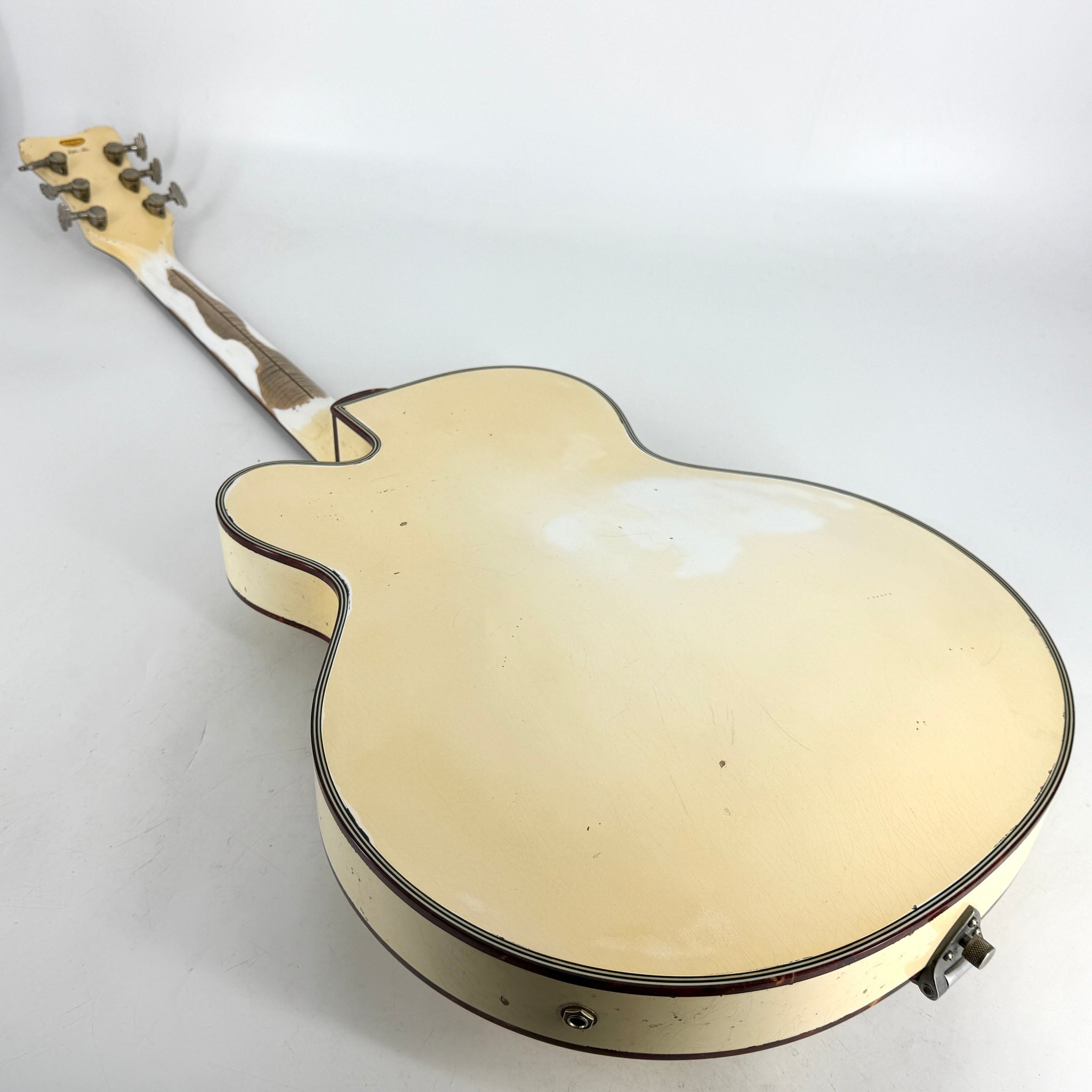 2021 Gretsch Custom Shop Stephen Stern Masterbuilt Falcon Relic G6136-CS - White | Tonebay