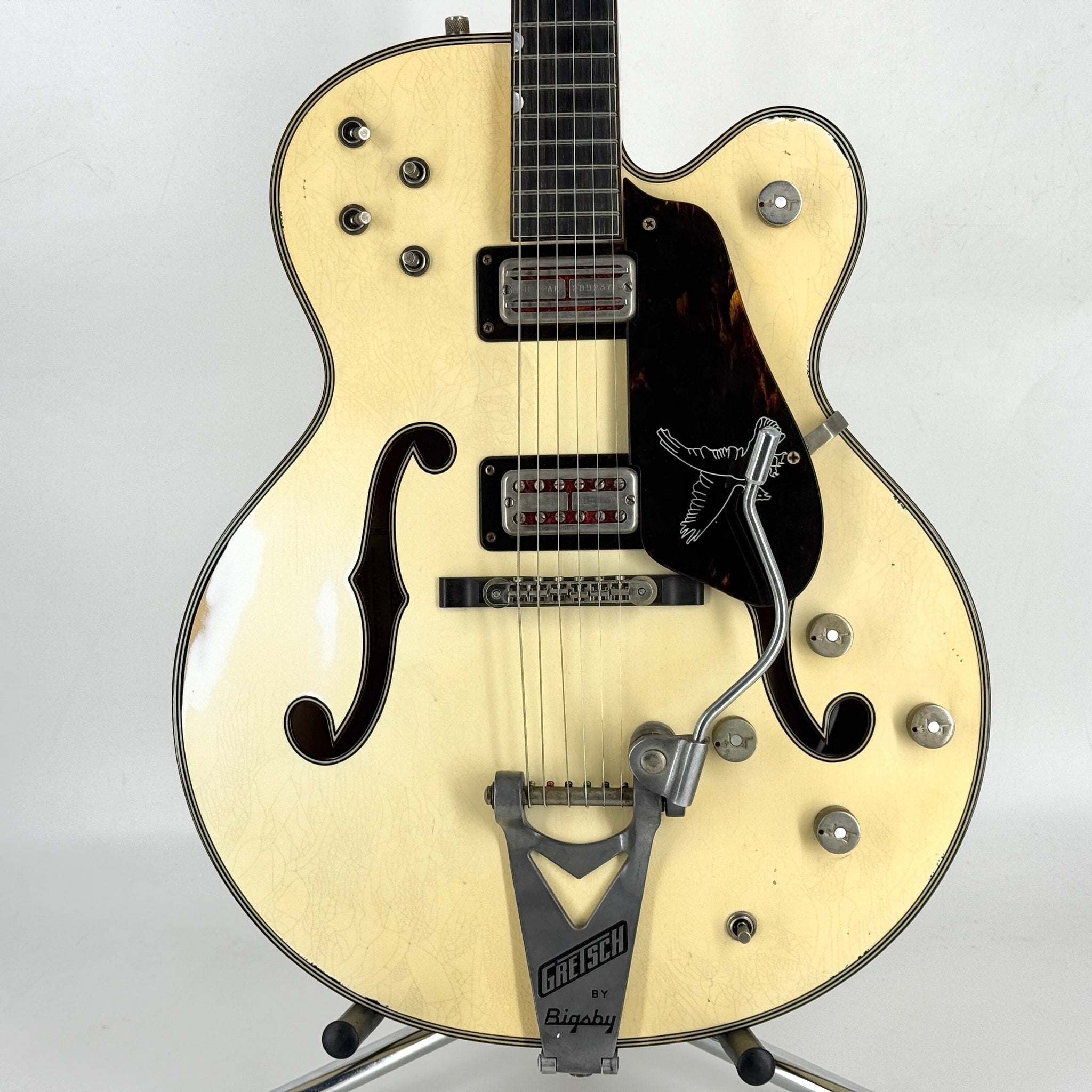 2021 Gretsch Custom Shop Stephen Stern Masterbuilt Falcon Relic G6136-CS - White | Tonebay