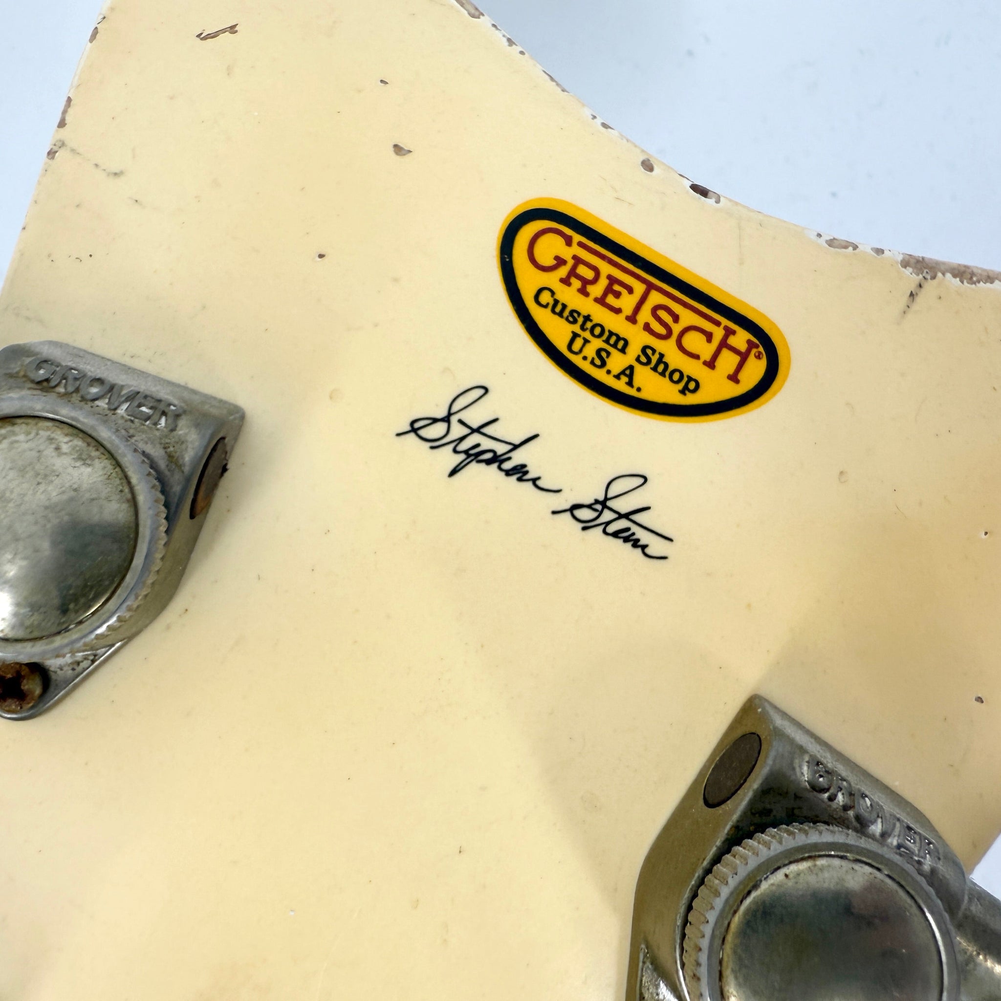 2021 Gretsch Custom Shop Stephen Stern Masterbuilt Falcon Relic G6136-CS - White | Tonebay