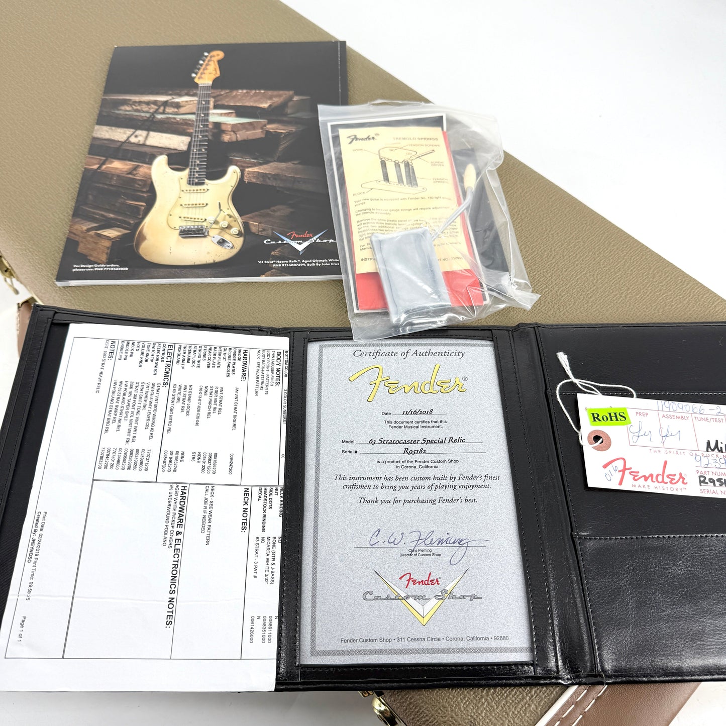 2018 Fender Custom Shop '63 Special Stratocaster Heavy Relic - Graffiti Yellow over Sunburst | Tonebay