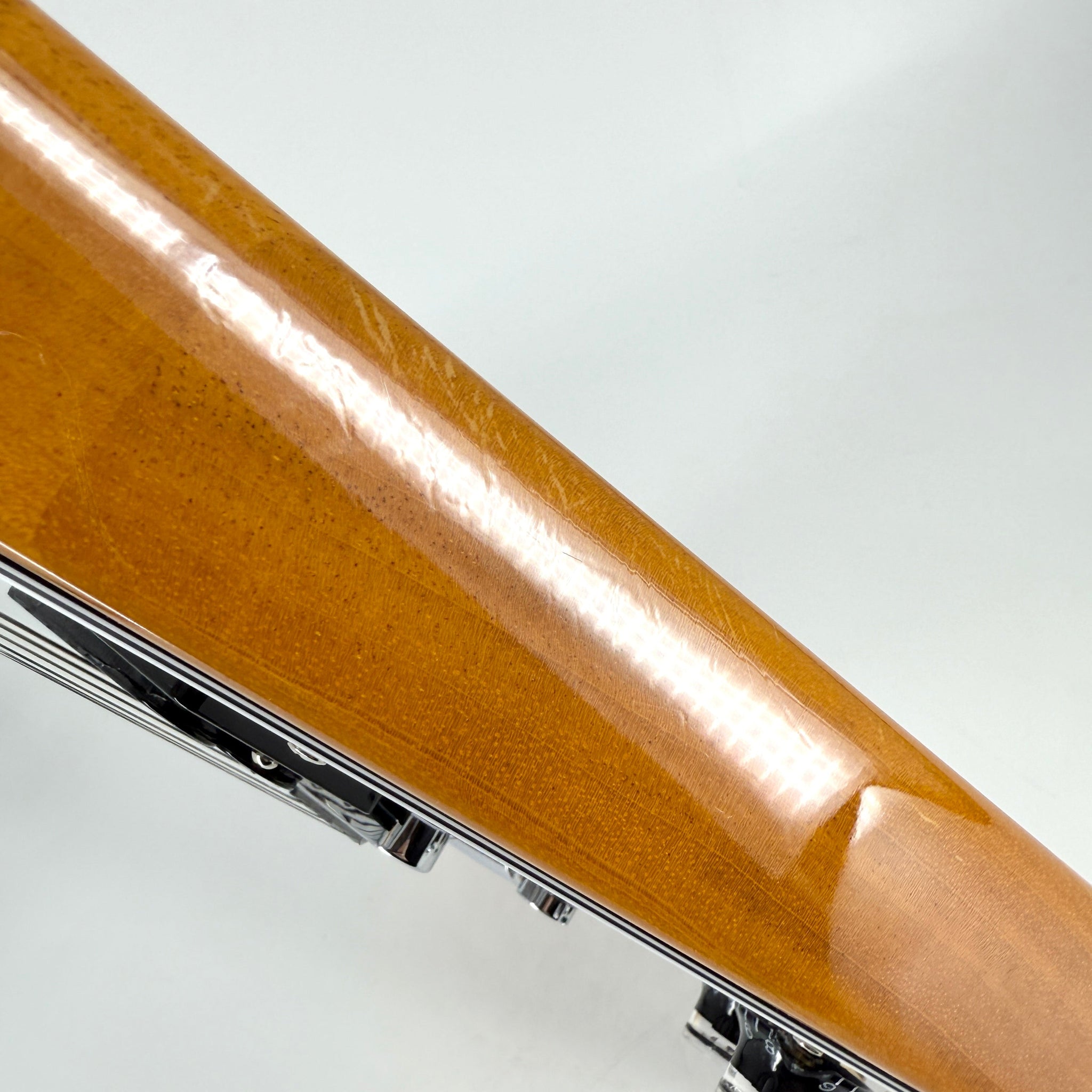 2024 Gibson 70s Flying V - Antique Natural | Tonebay