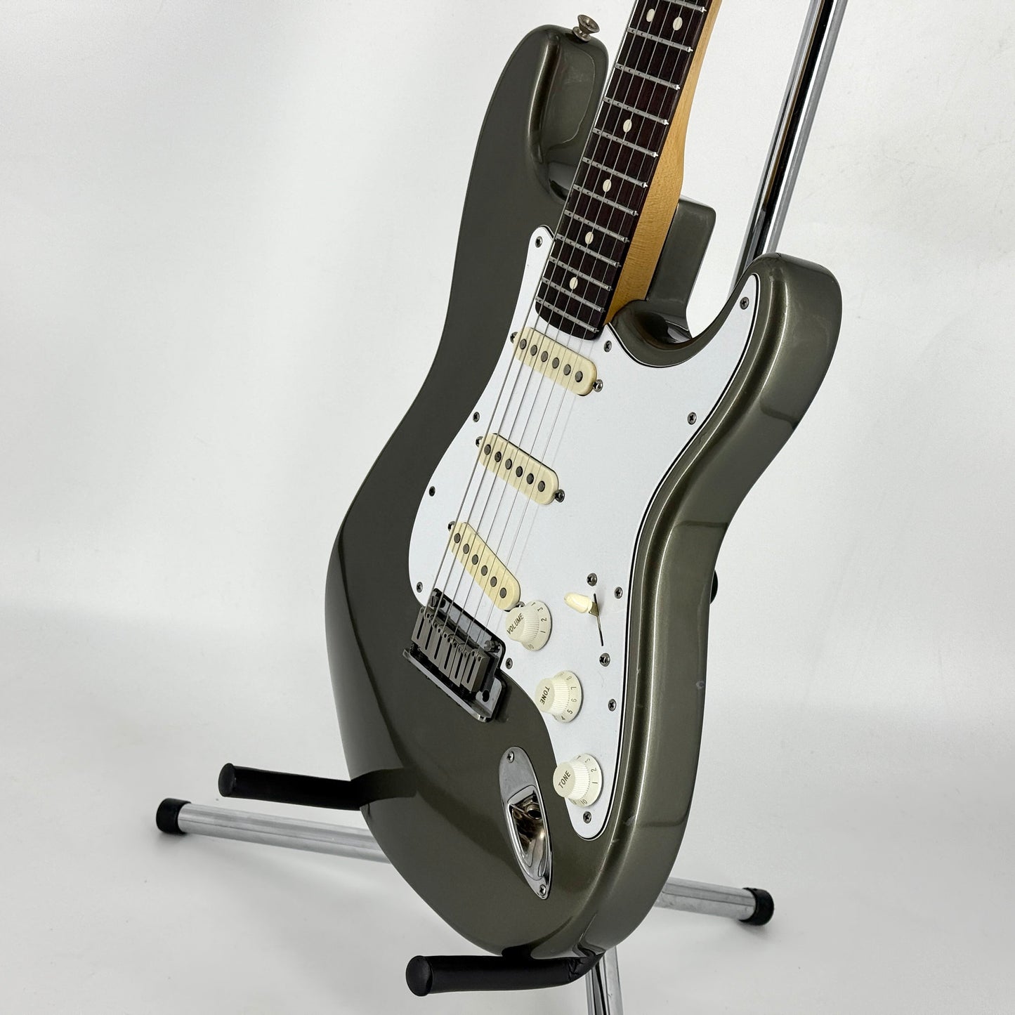 1999 Fender American Standard Stratocaster - Pewter | Tonebay