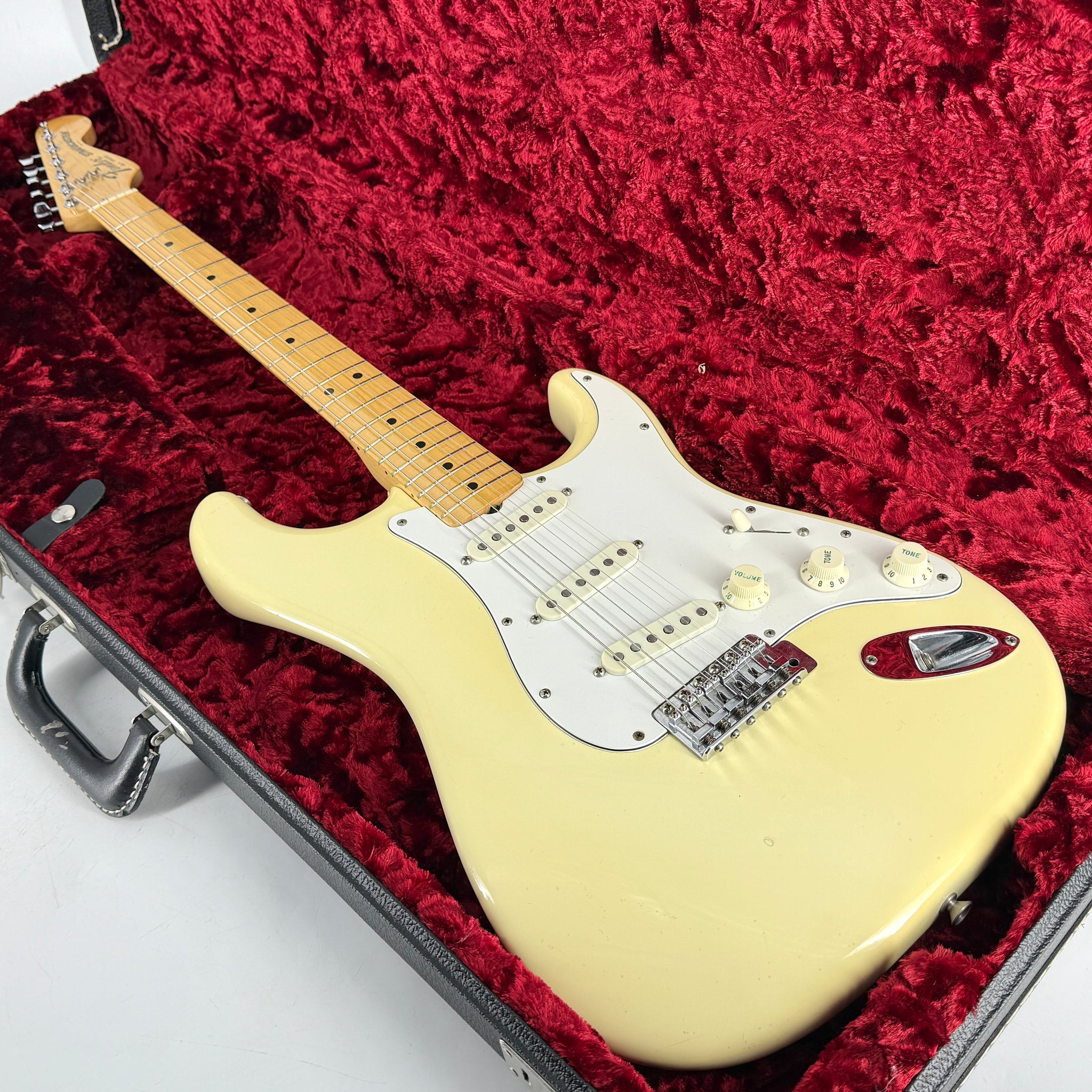 1982 Fender American Dan Smith Stratocaster – Olympic White | Tonebay